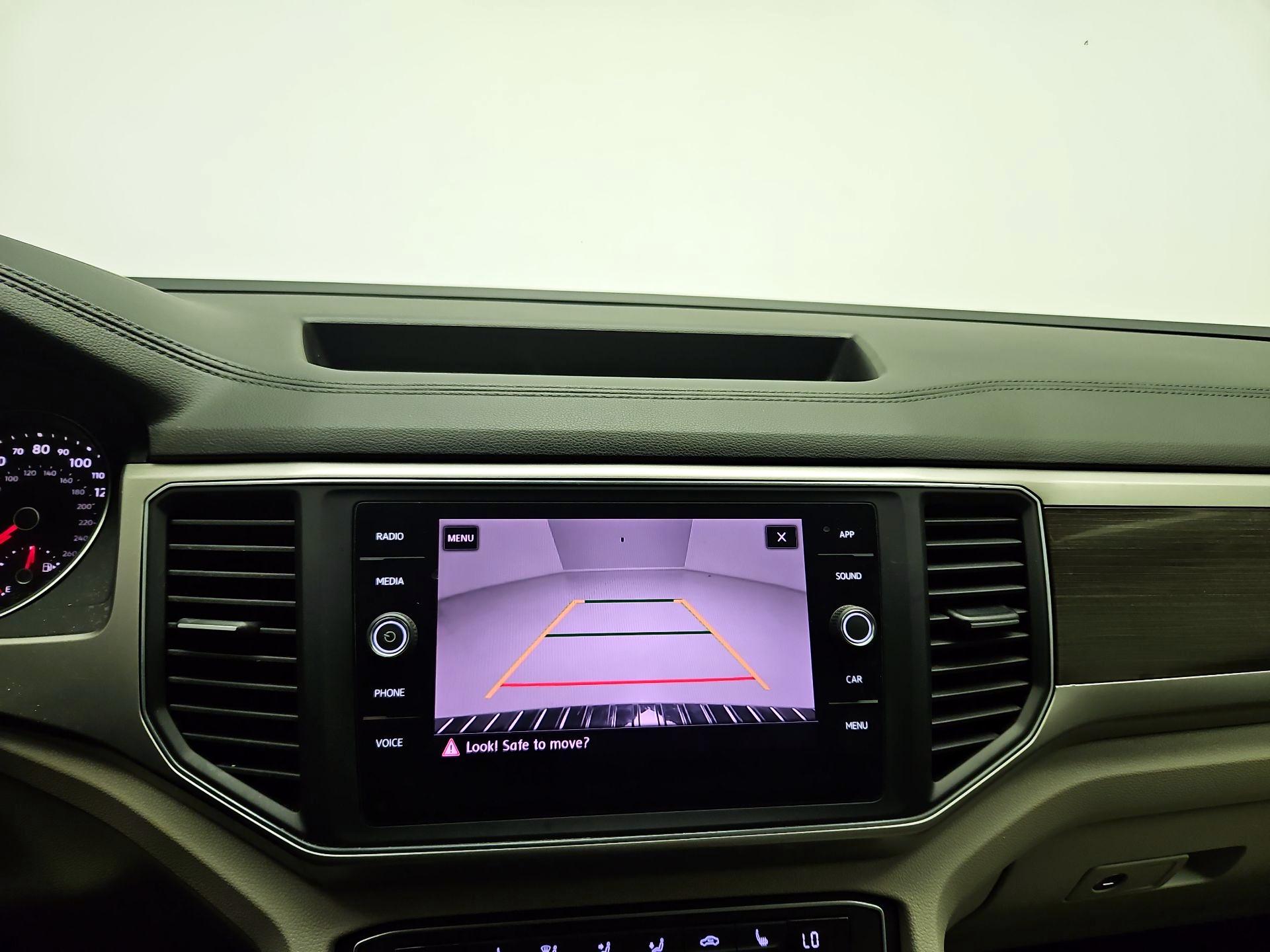 Thumbnail: 2018 Volkswagen Atlas - 13