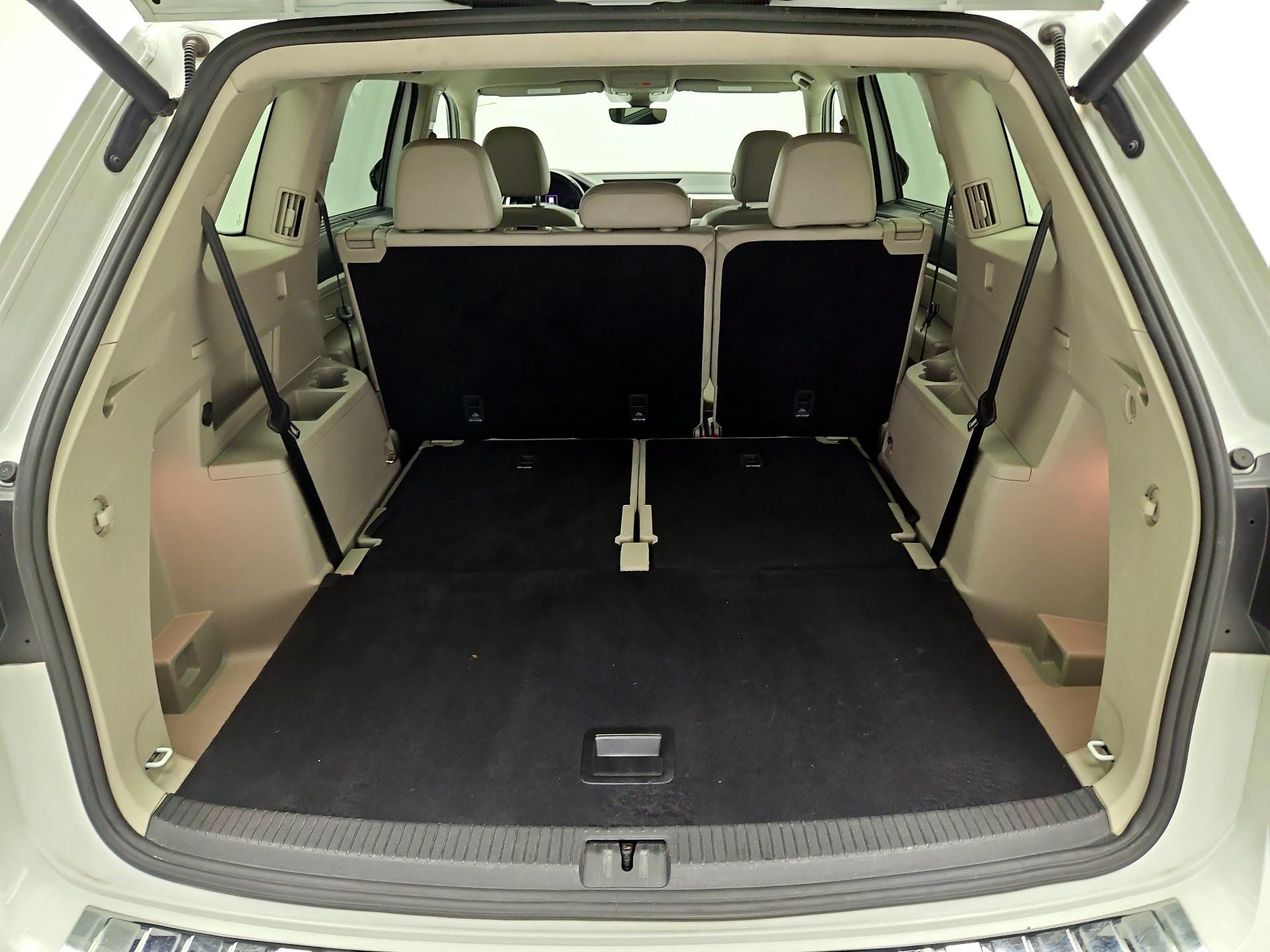 Thumbnail: 2018 Volkswagen Atlas - 18