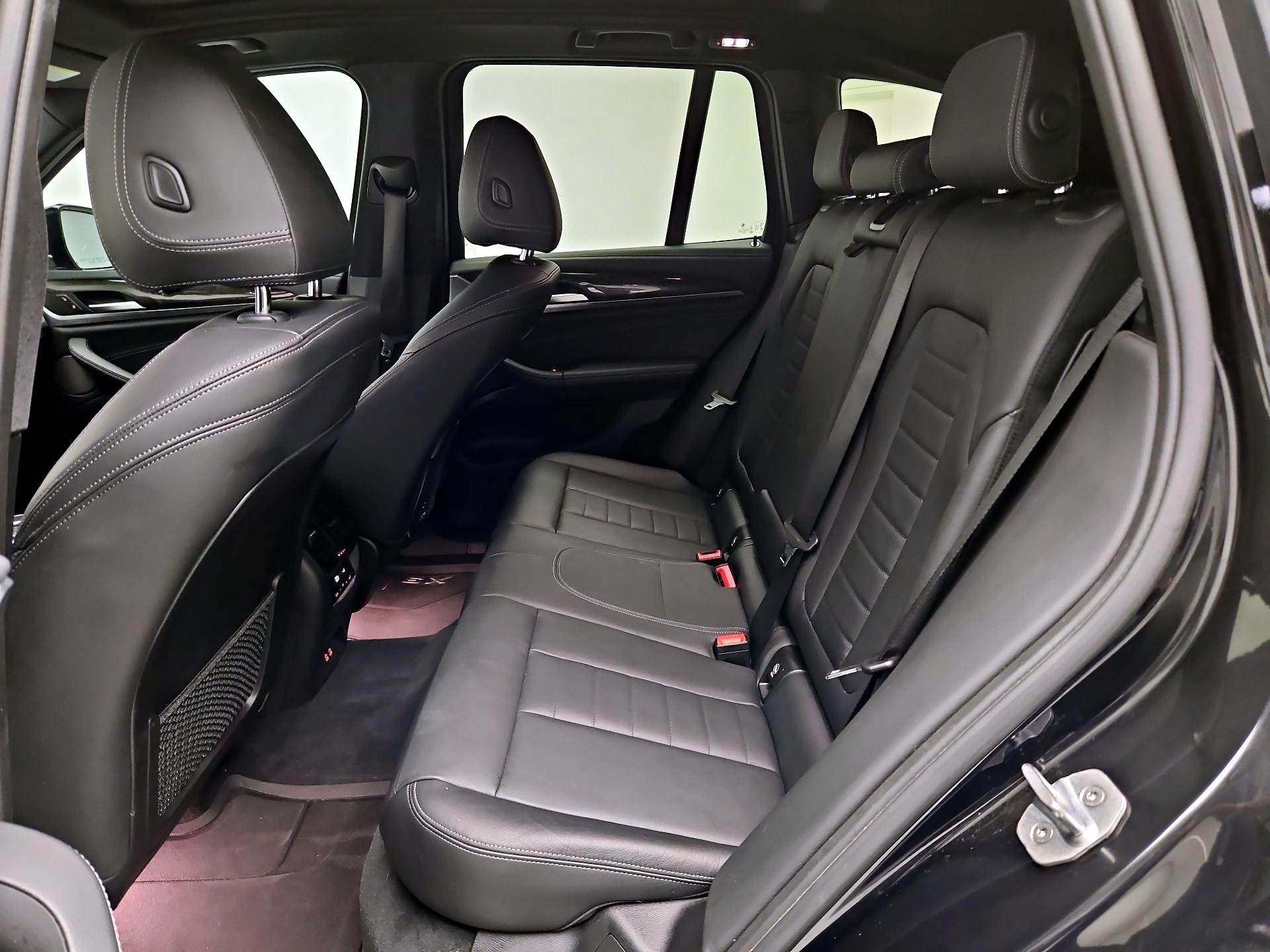 Thumbnail: 2020 BMW X3 - 17