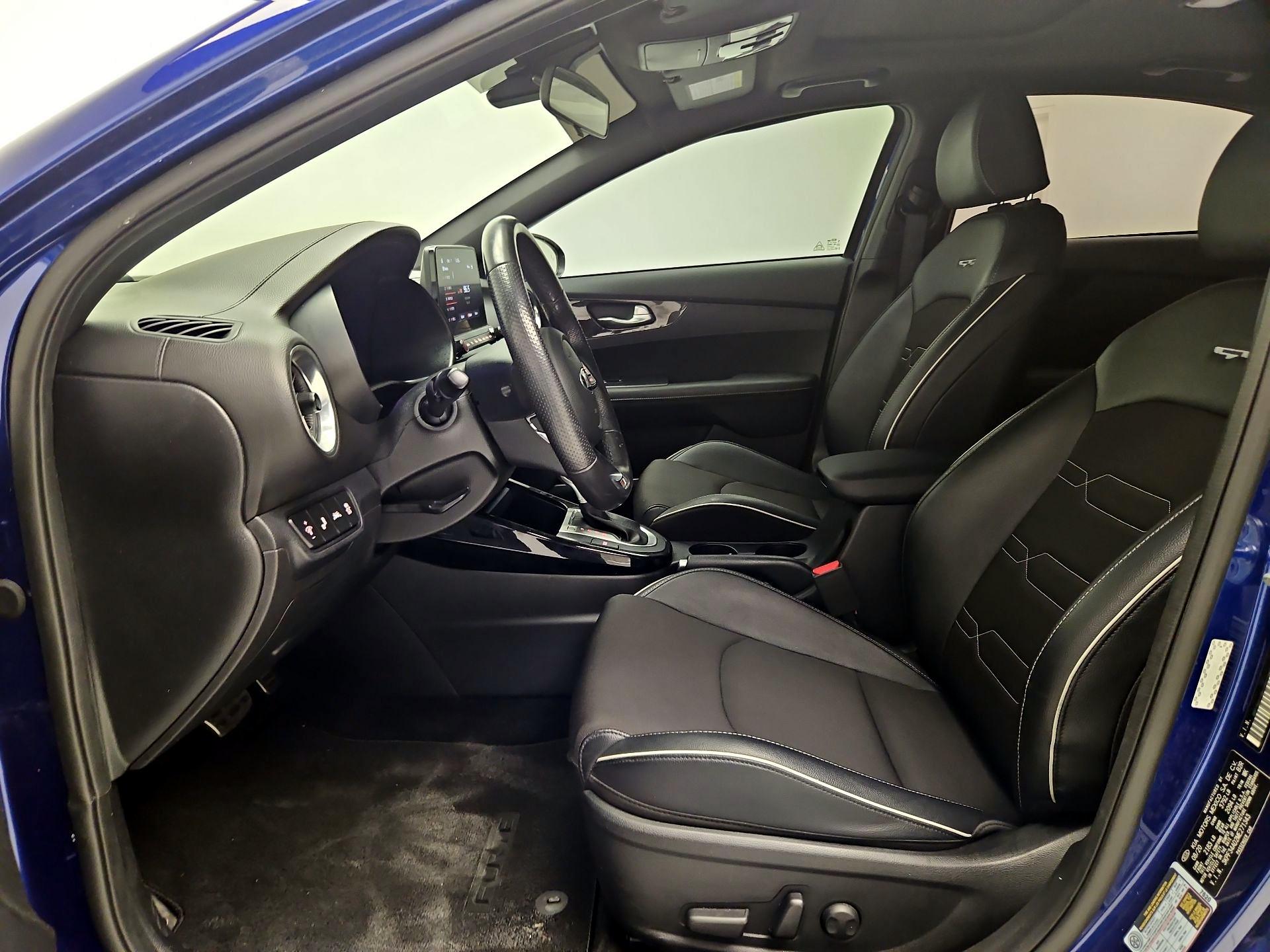 Thumbnail: 2021 Kia Forte - 11