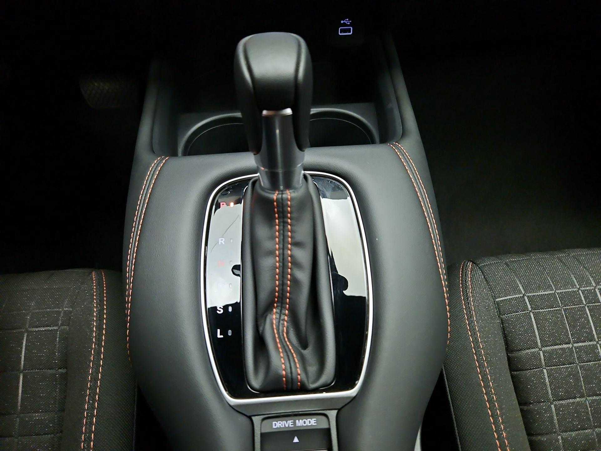 Thumbnail: 2025 Honda HR-V - 17