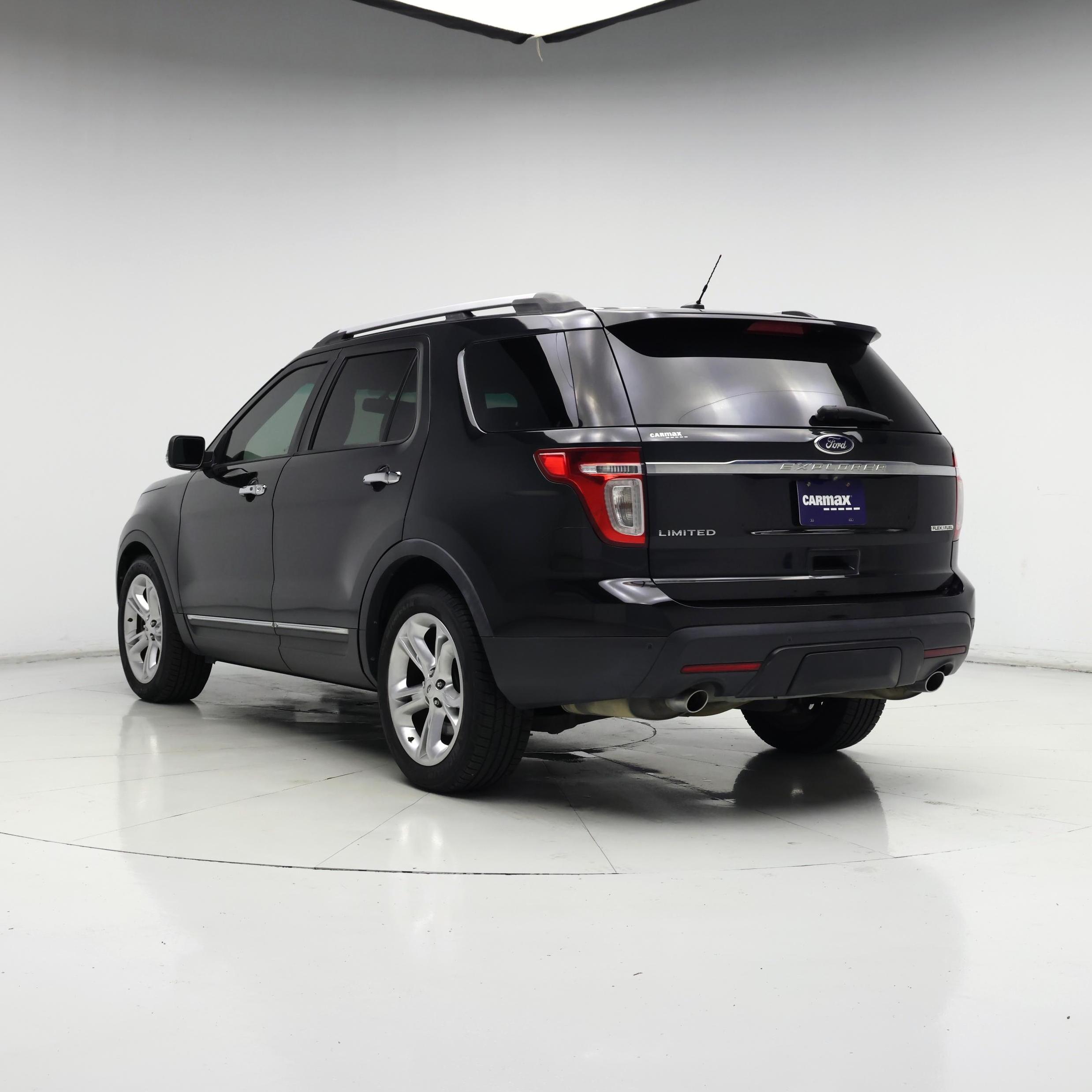 Thumbnail: 2014 Ford Explorer - 2
