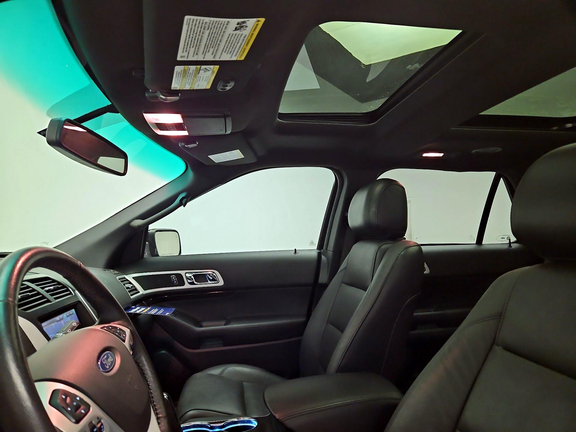 Thumbnail: 2014 Ford Explorer - 20