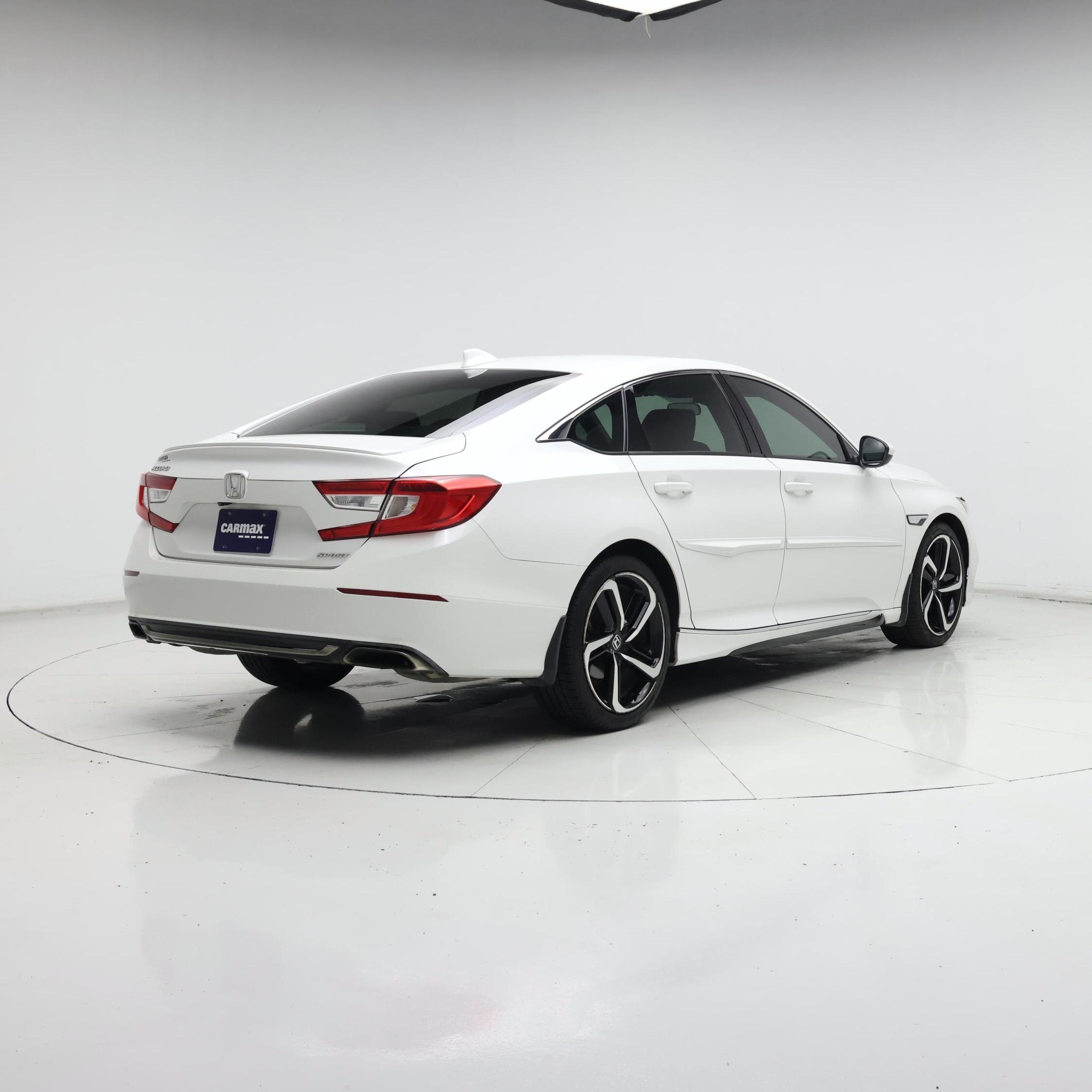 Thumbnail: 2018 Honda Accord - 8