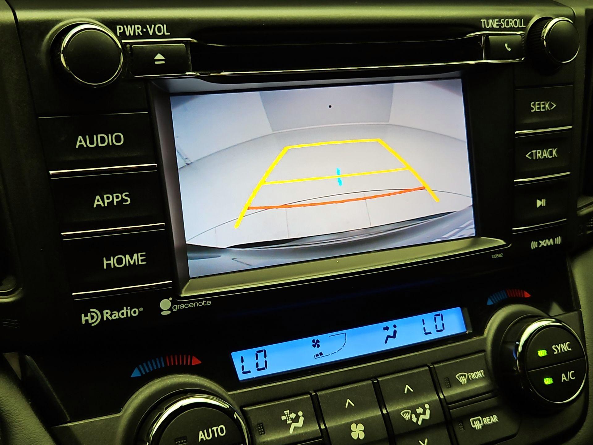 Thumbnail: 2016 Toyota RAV4 - 14