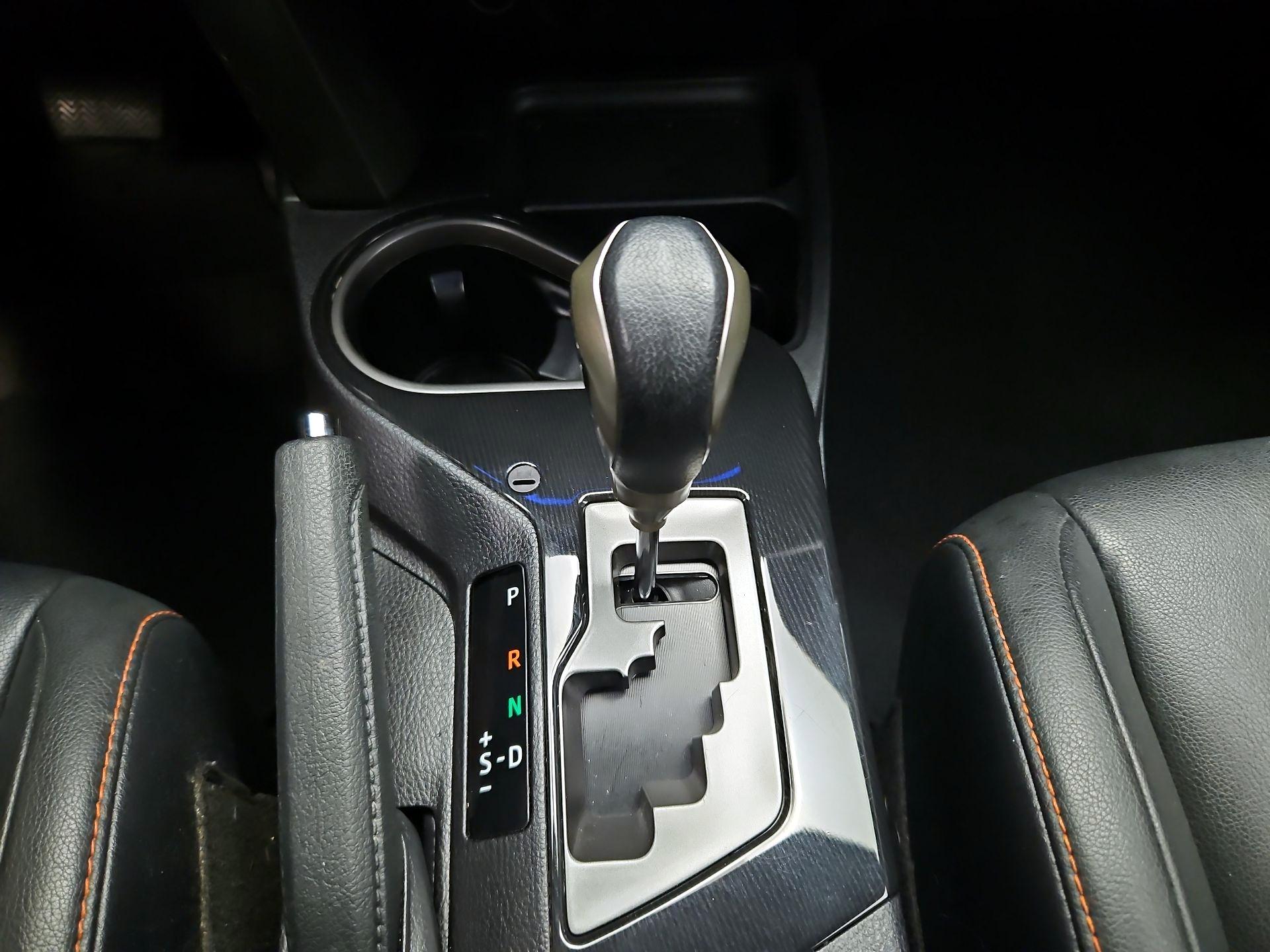 Thumbnail: 2016 Toyota RAV4 - 17