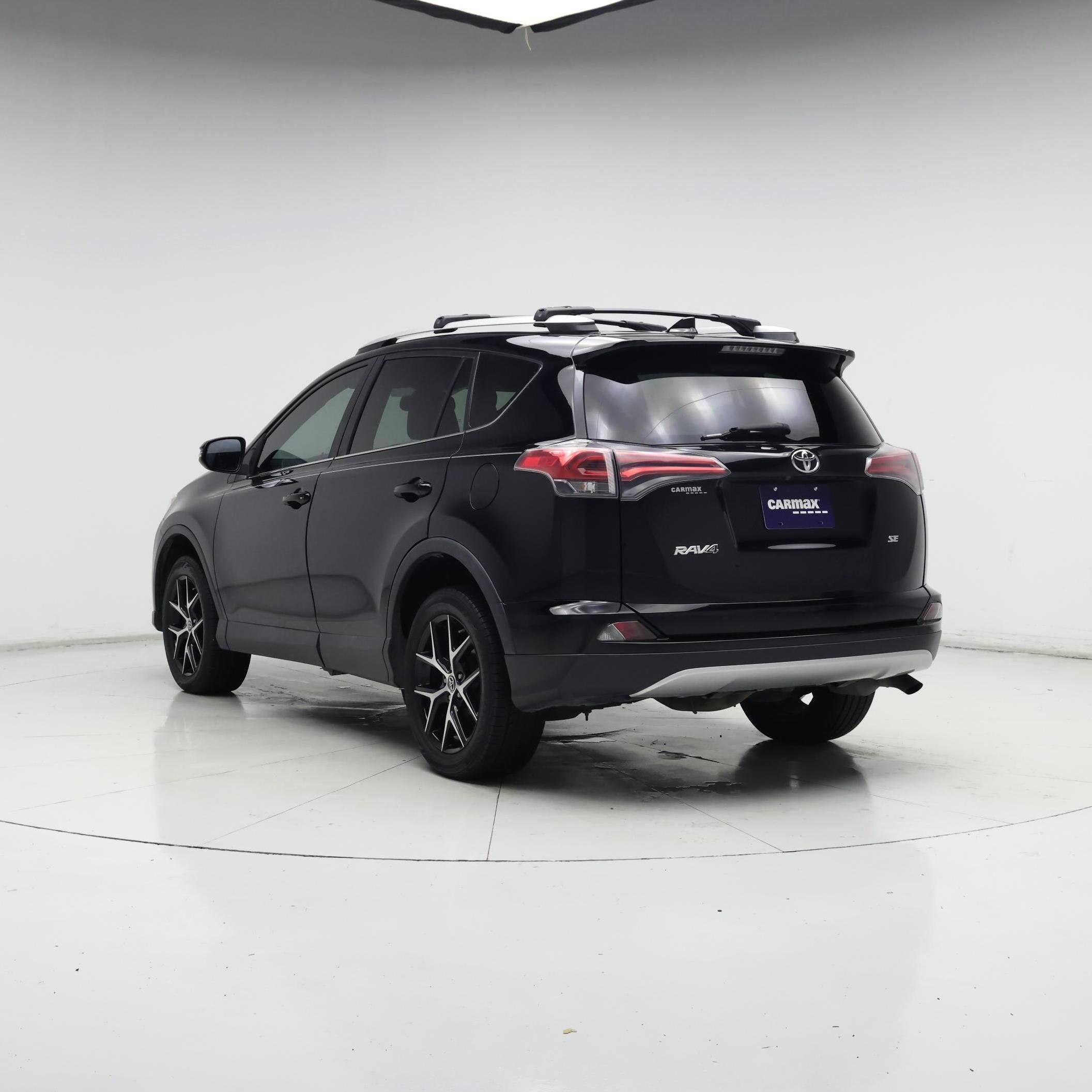 Thumbnail: 2016 Toyota RAV4 - 2