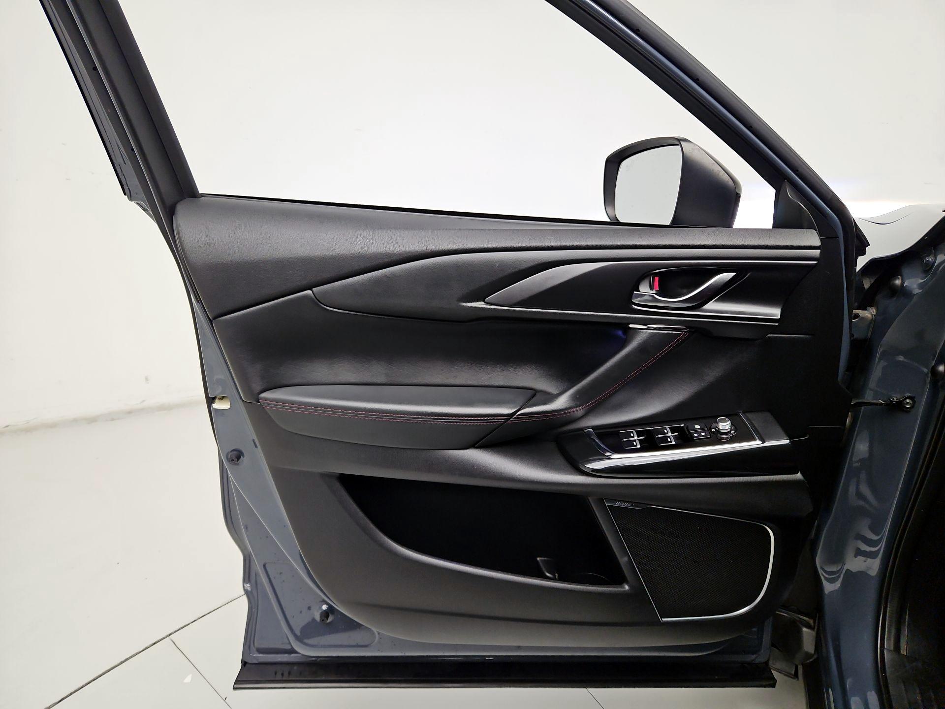 Thumbnail: 2023 Mazda CX-9 - 12