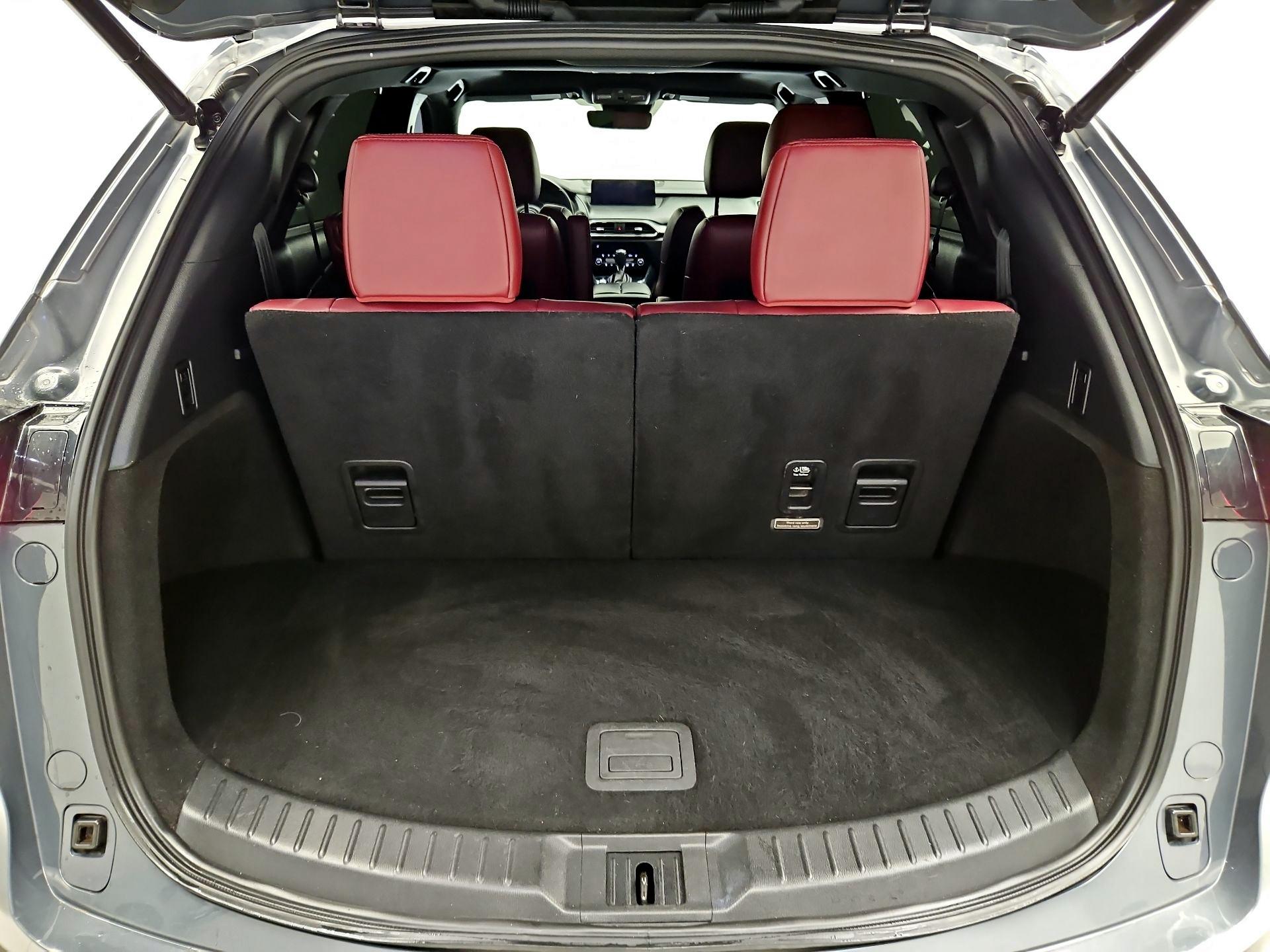 Thumbnail: 2023 Mazda CX-9 - 18