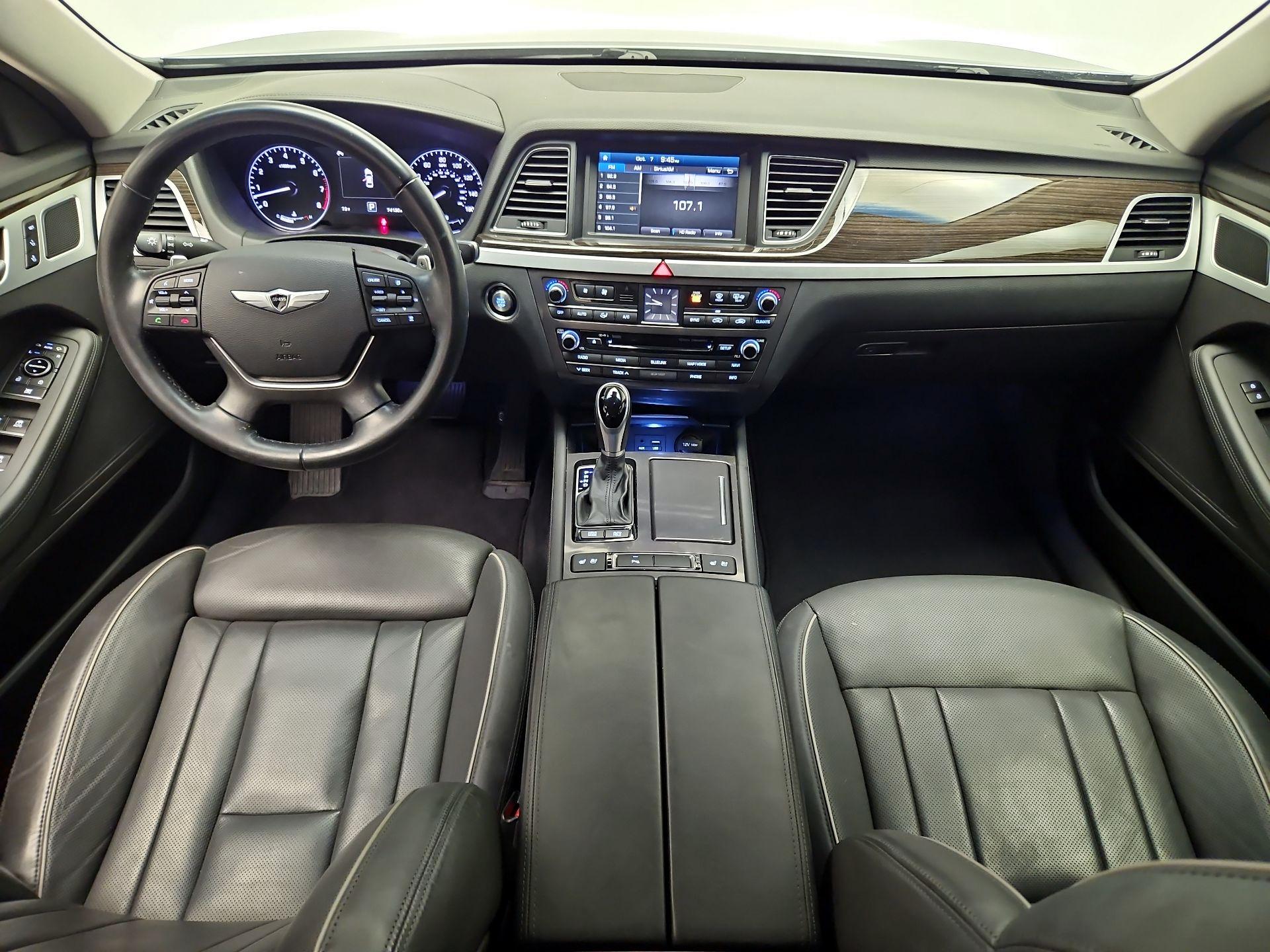 Thumbnail: 2015 Hyundai Genesis - 9