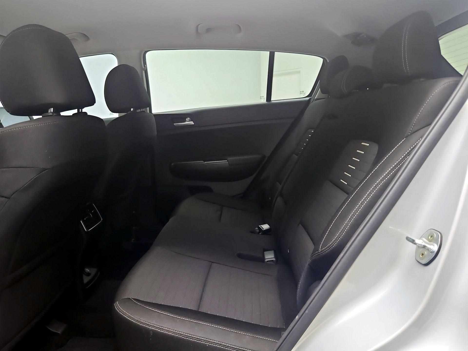 Thumbnail: 2019 Kia Sportage - 19