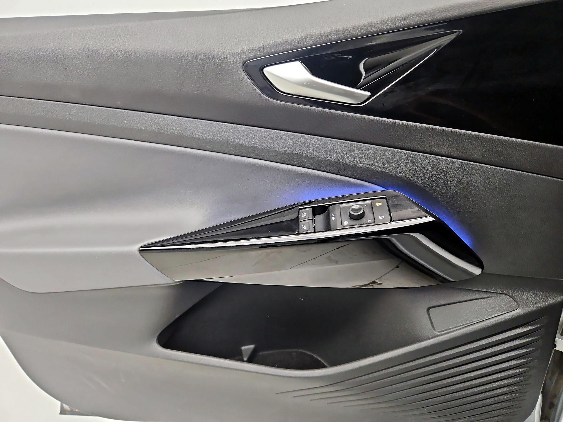 Thumbnail: 2021 Volkswagen ID.4 - 12