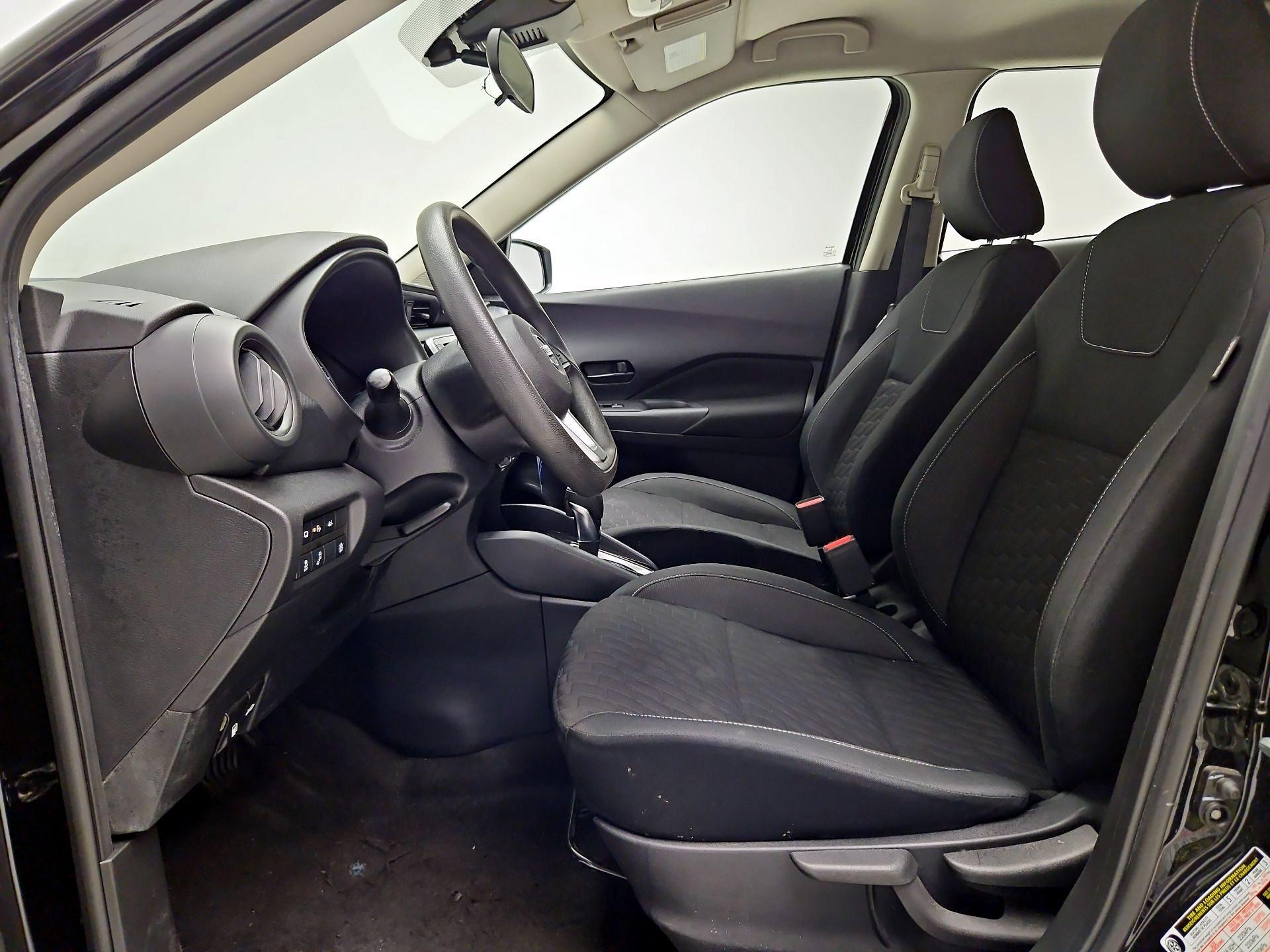 Thumbnail: 2021 Nissan Kicks - 11