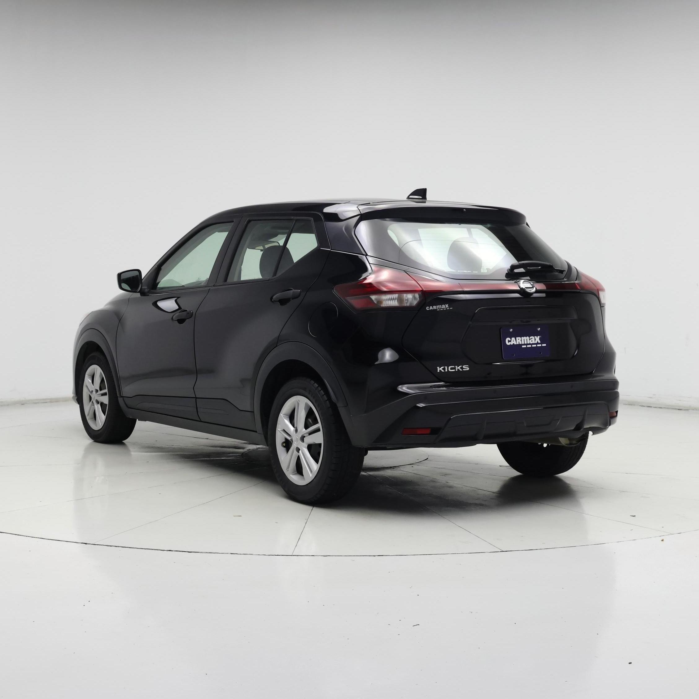 Thumbnail: 2021 Nissan Kicks - 2