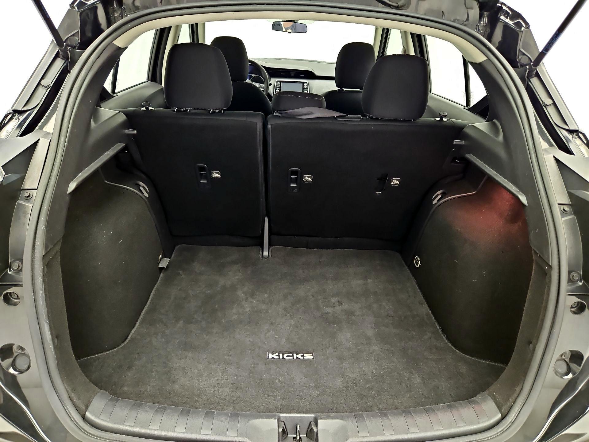 Thumbnail: 2021 Nissan Kicks - 20