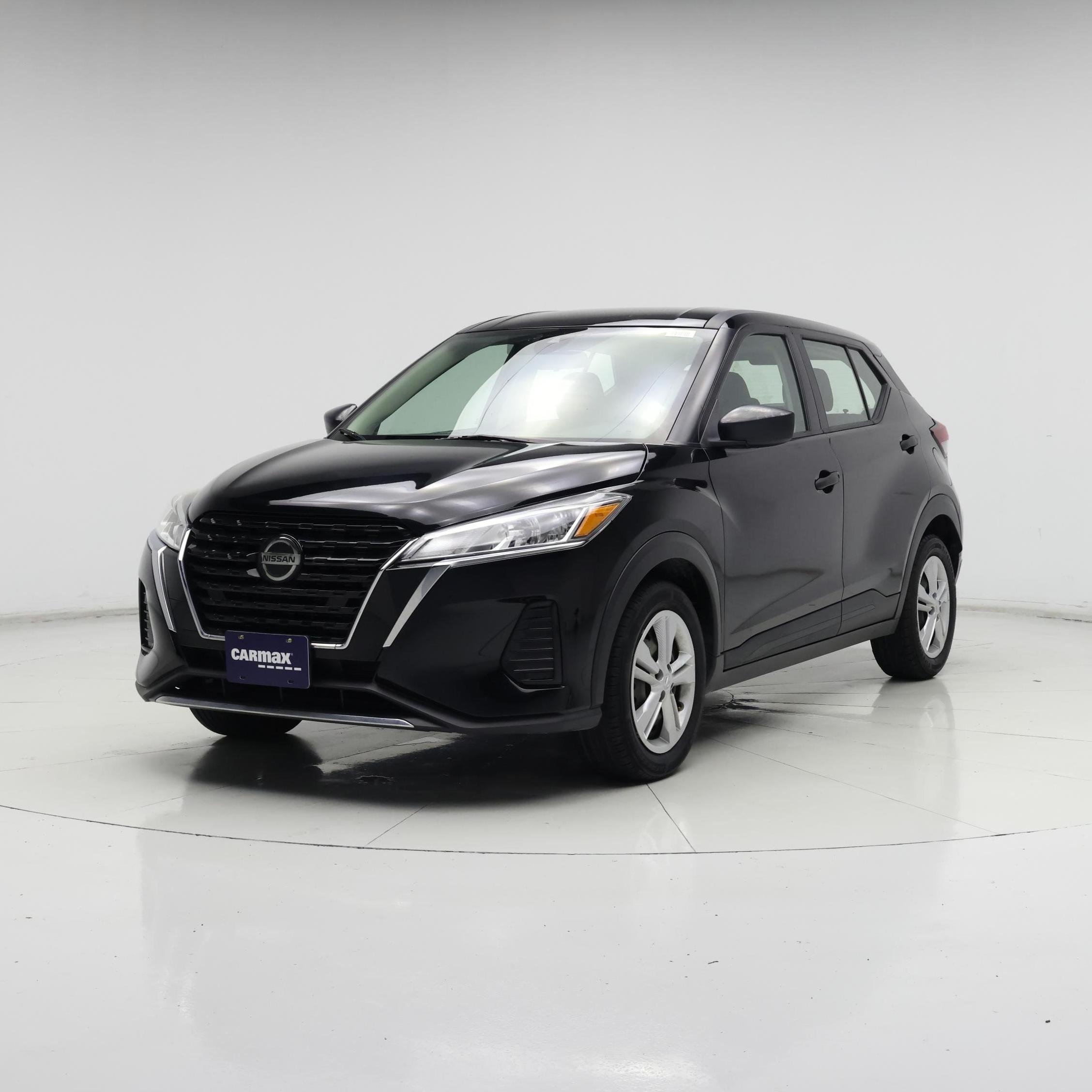 Thumbnail: 2021 Nissan Kicks - 4