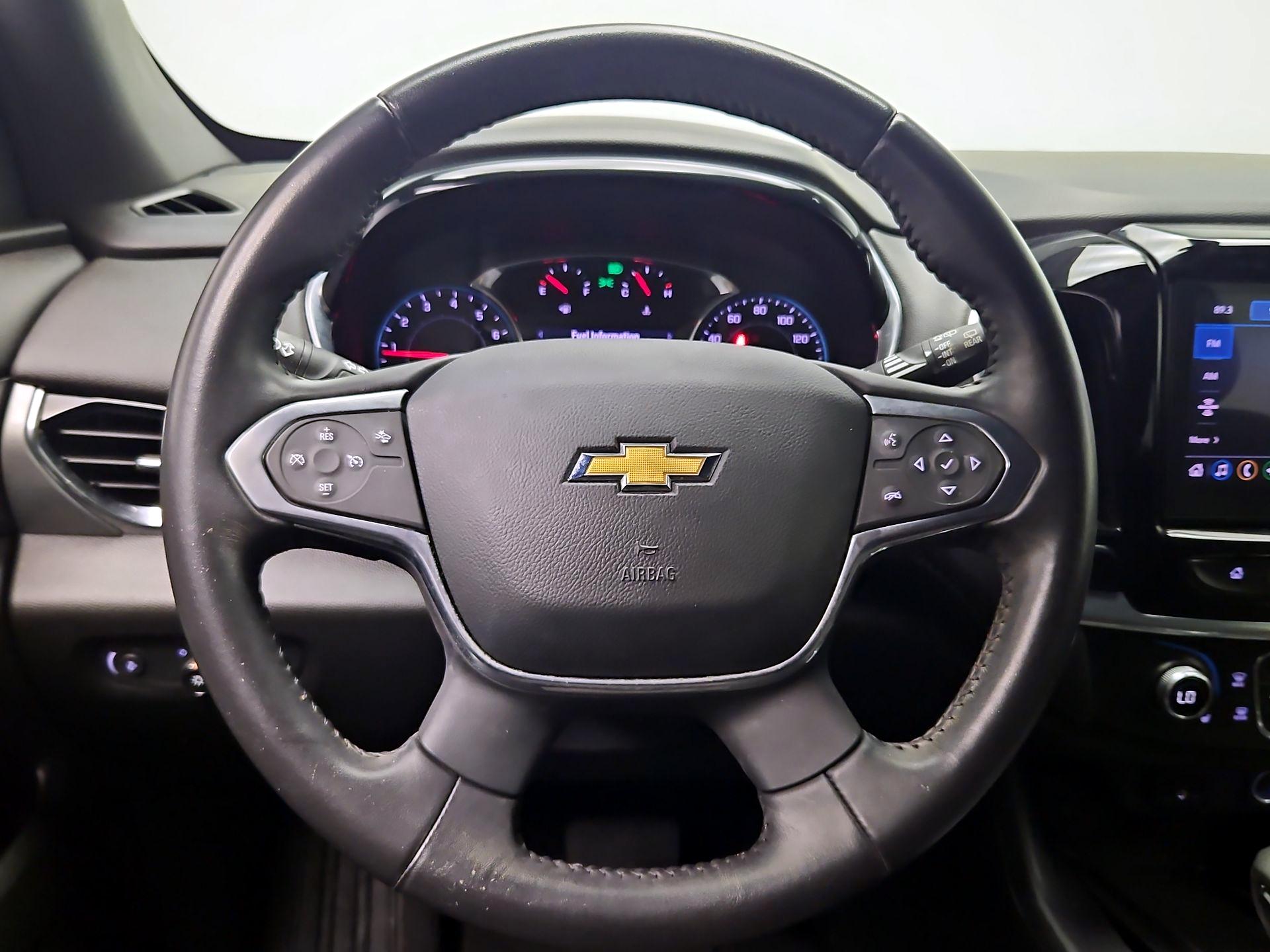 Thumbnail: 2022 Chevrolet Traverse - 10