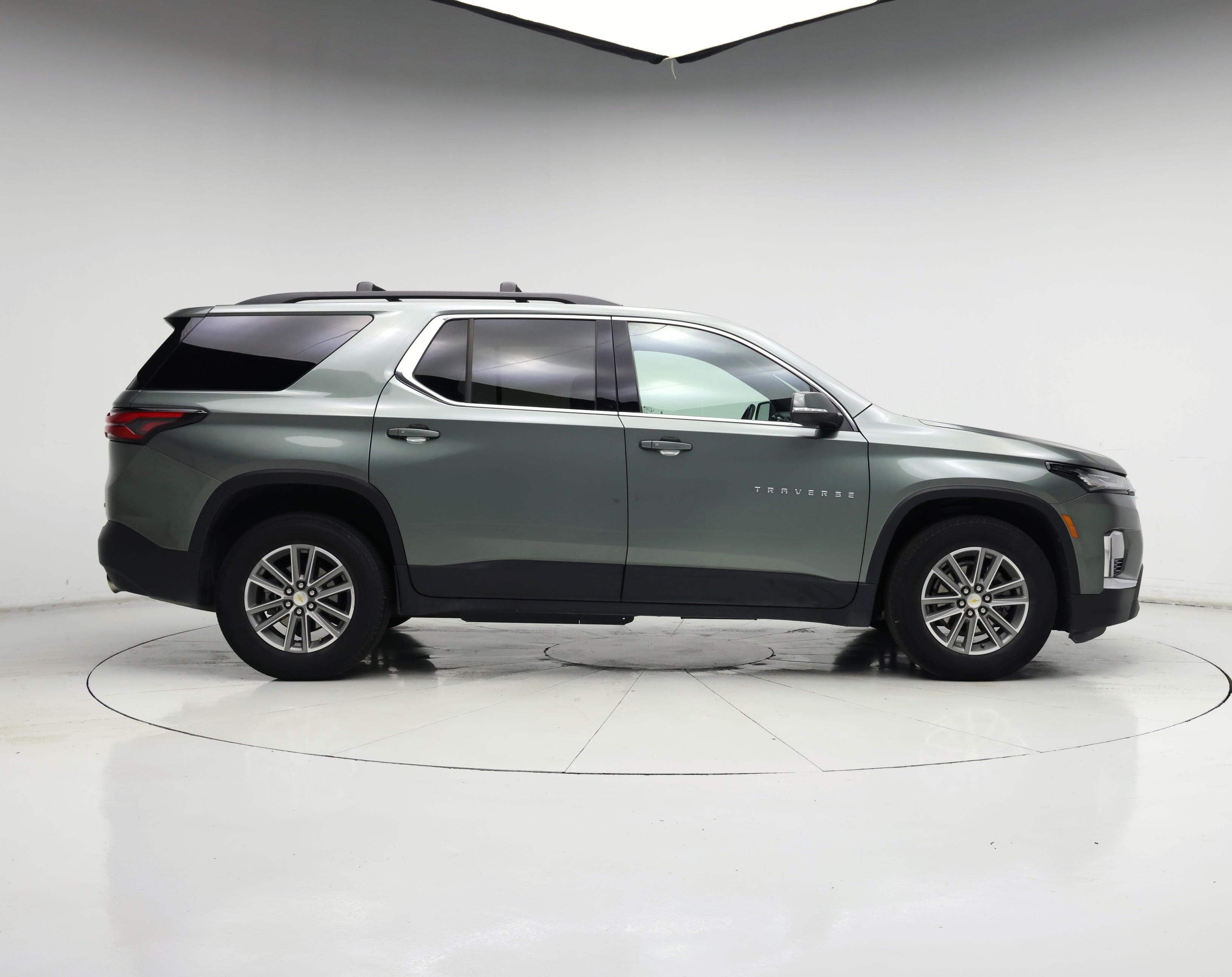 Thumbnail: 2022 Chevrolet Traverse - 7