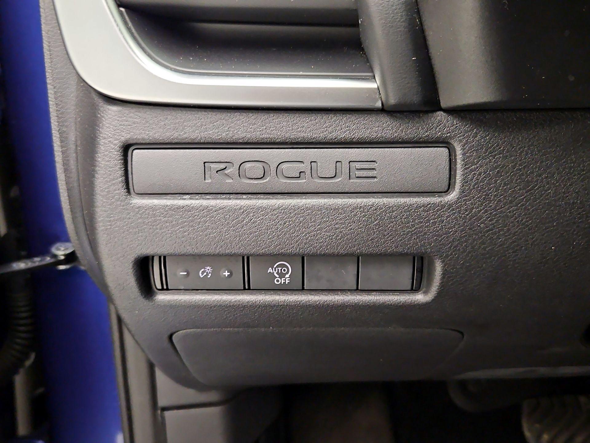 Thumbnail: 2023 Nissan Rogue - 13
