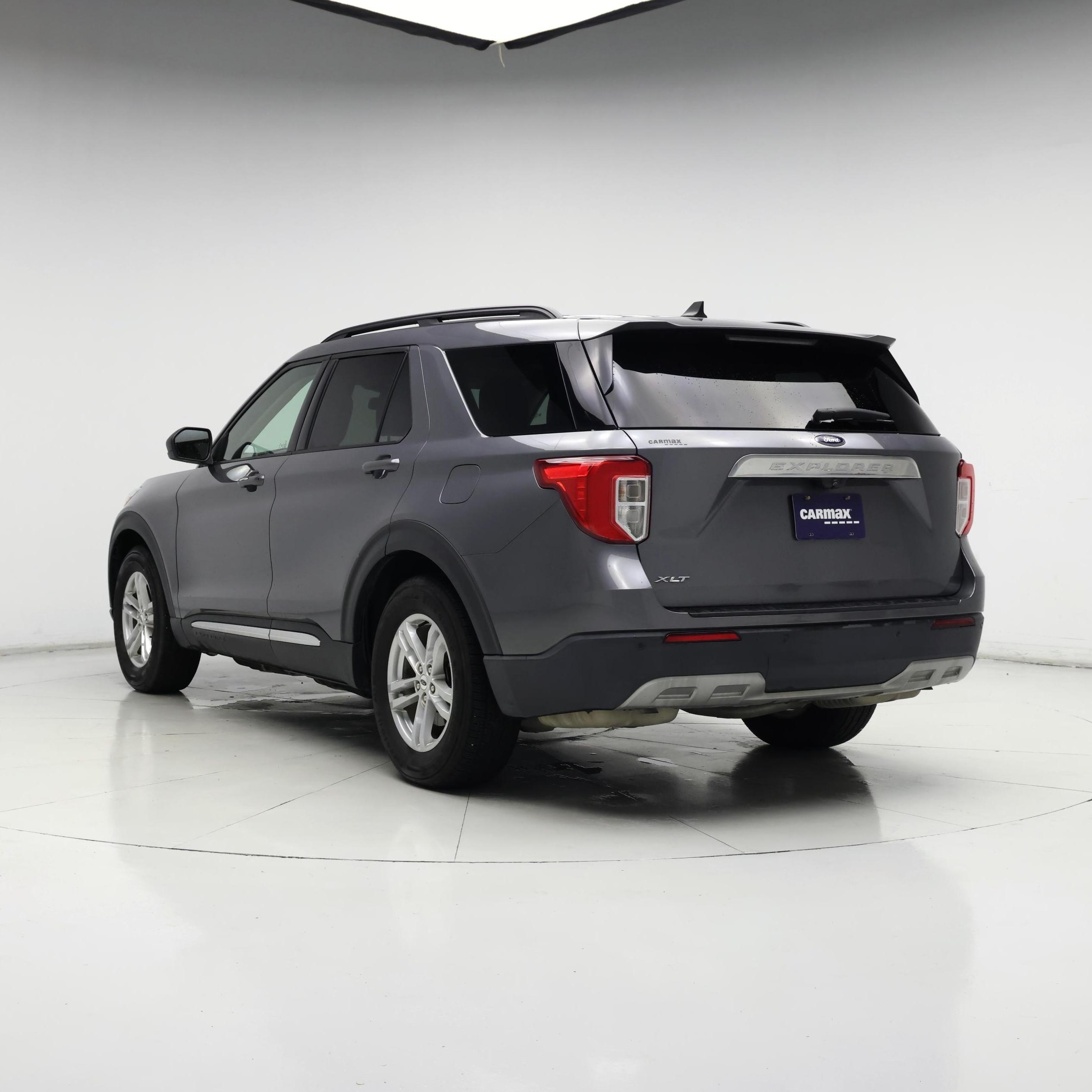 Thumbnail: 2022 Ford Explorer - 2