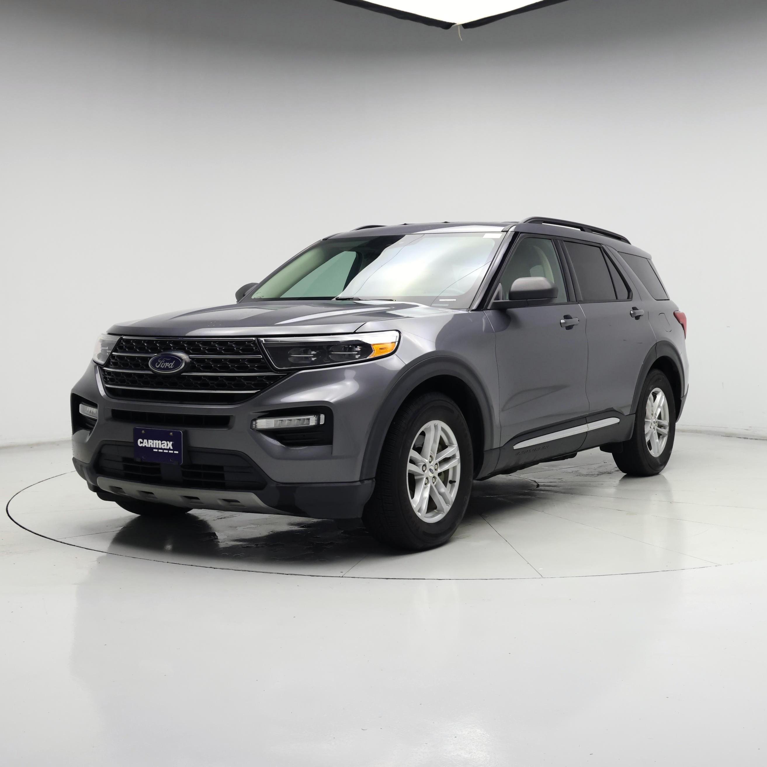 Thumbnail: 2022 Ford Explorer - 4
