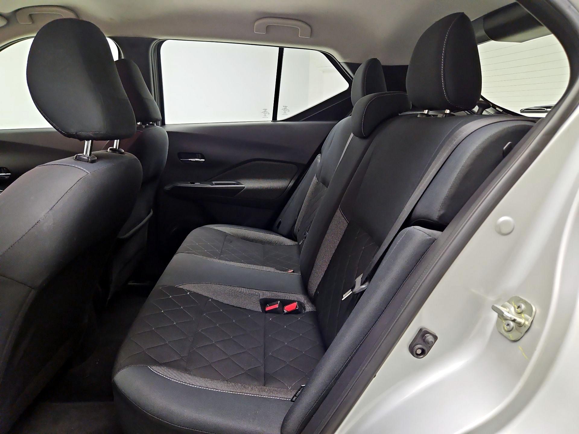 Thumbnail: 2020 Nissan Kicks - 18