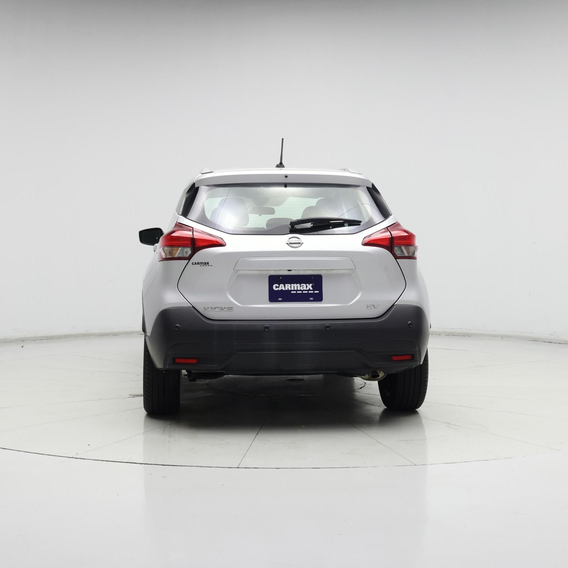 Thumbnail: 2020 Nissan Kicks - 6
