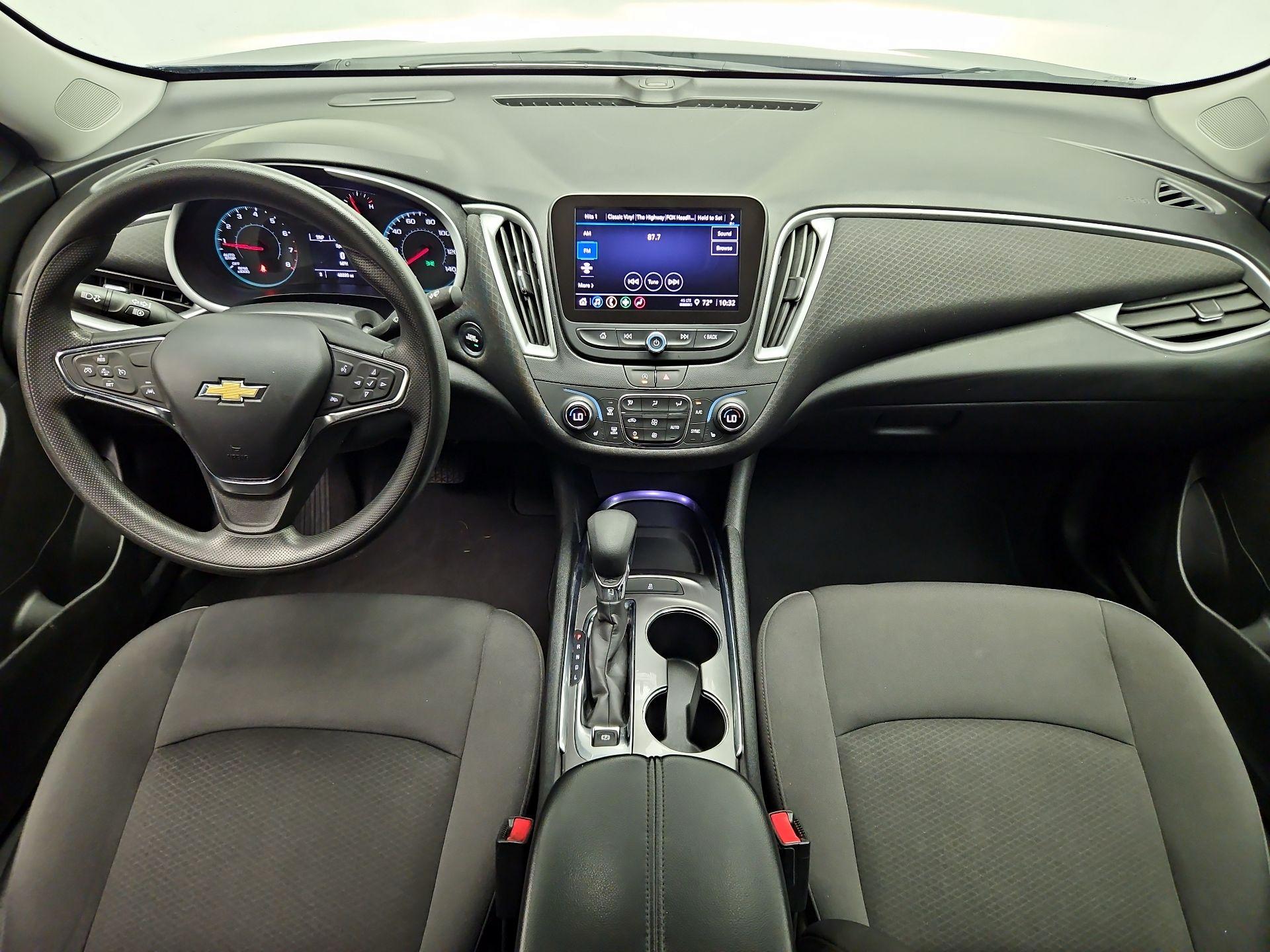 Thumbnail: 2023 Chevrolet Malibu - 9