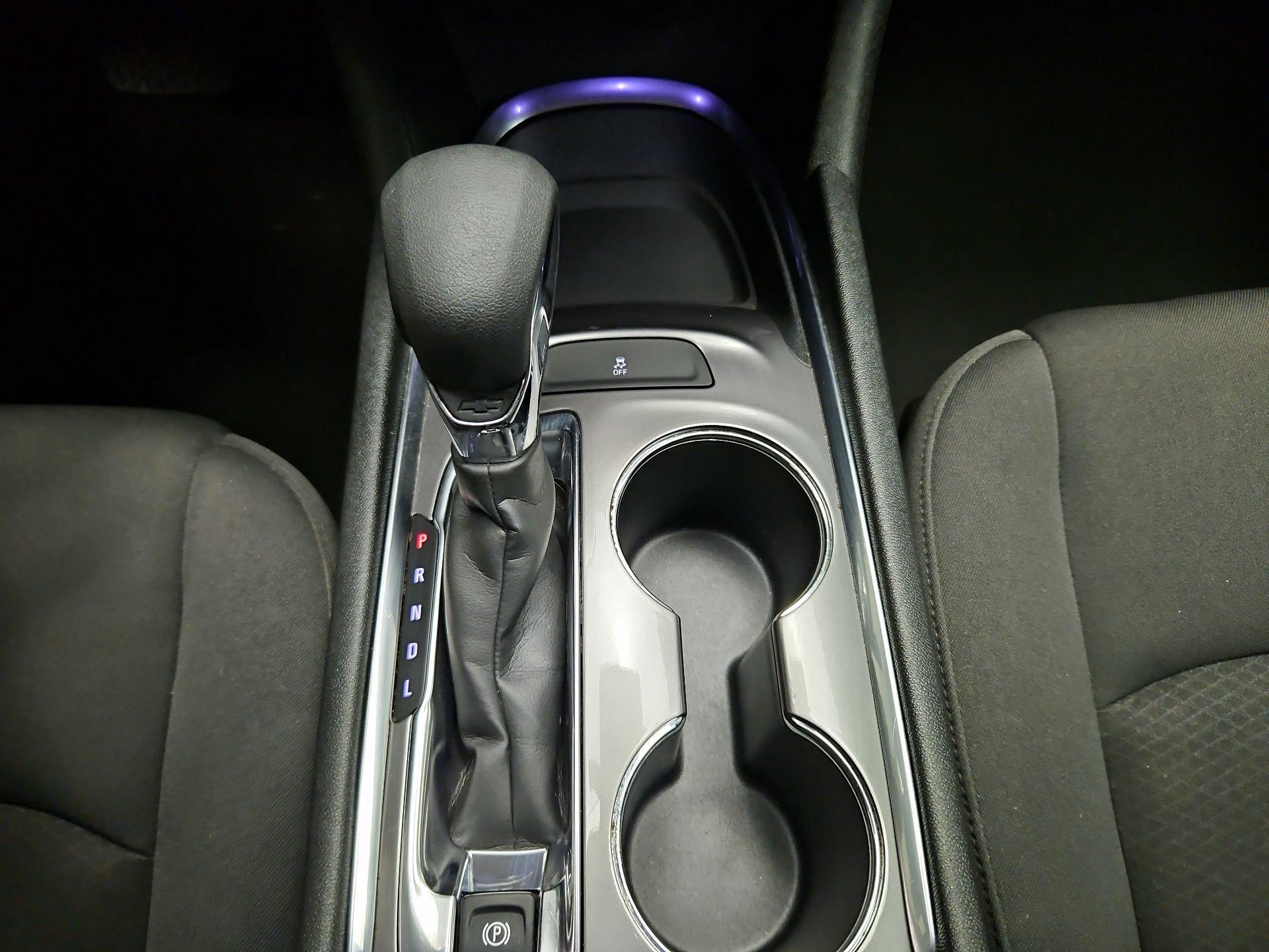 Thumbnail: 2023 Chevrolet Malibu - 17