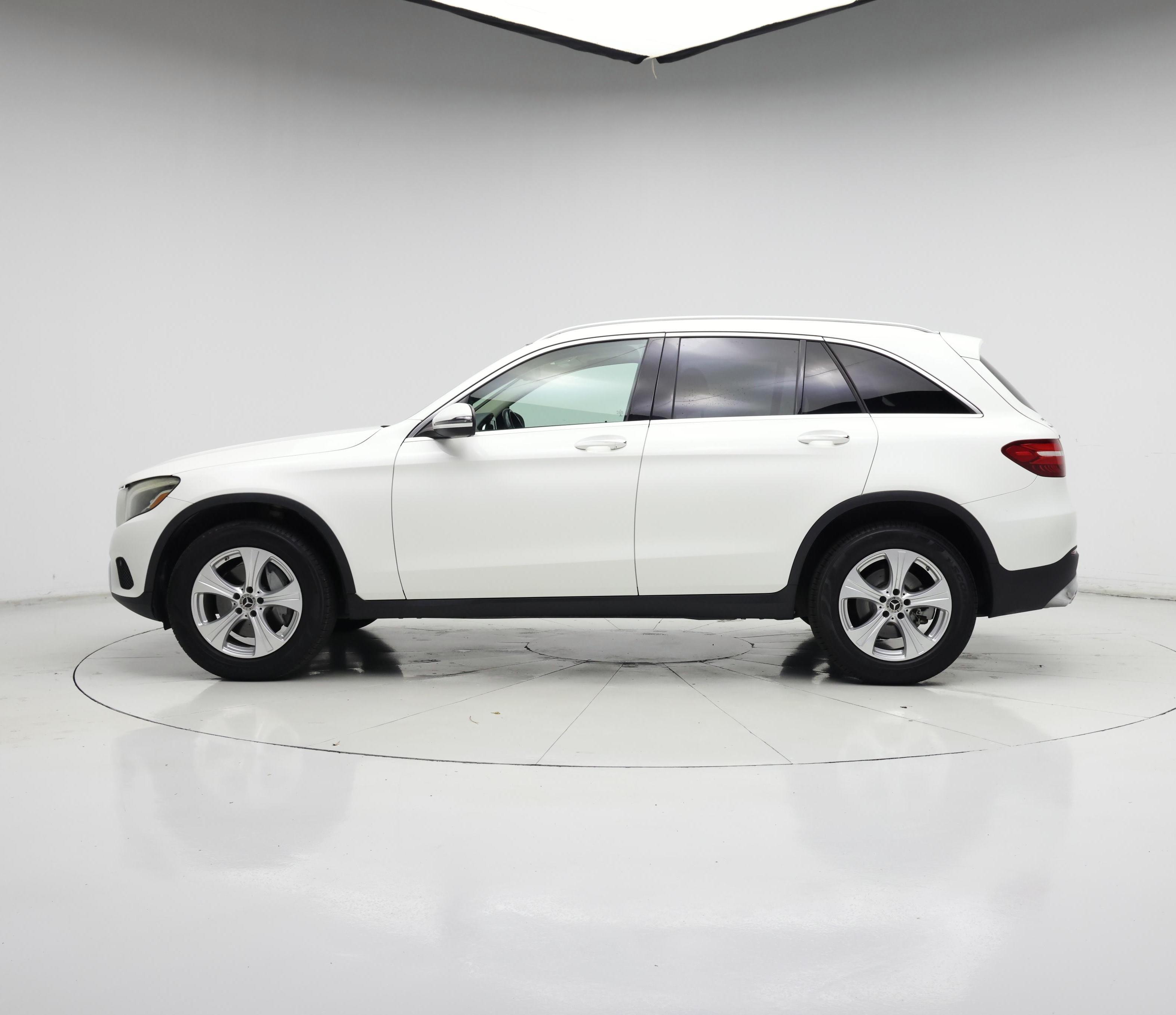 Thumbnail: 2018 Mercedes-Benz GLC - 3