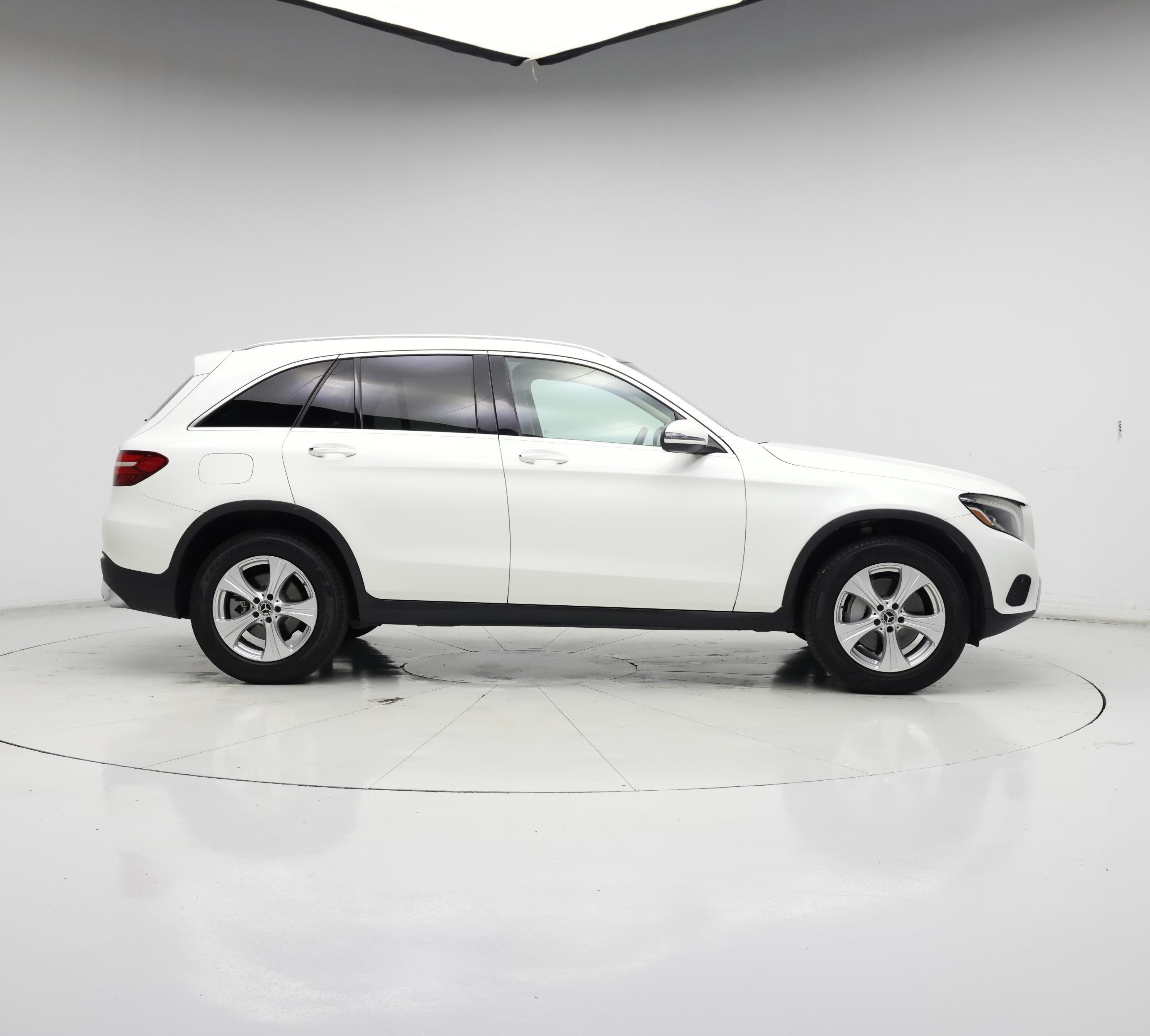 Thumbnail: 2018 Mercedes-Benz GLC - 7