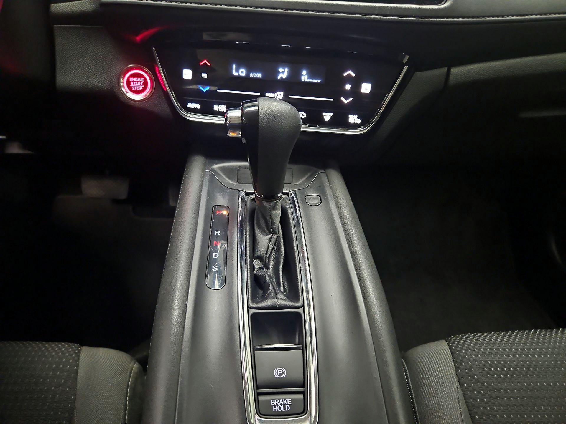 Thumbnail: 2020 Honda HR-V - 16