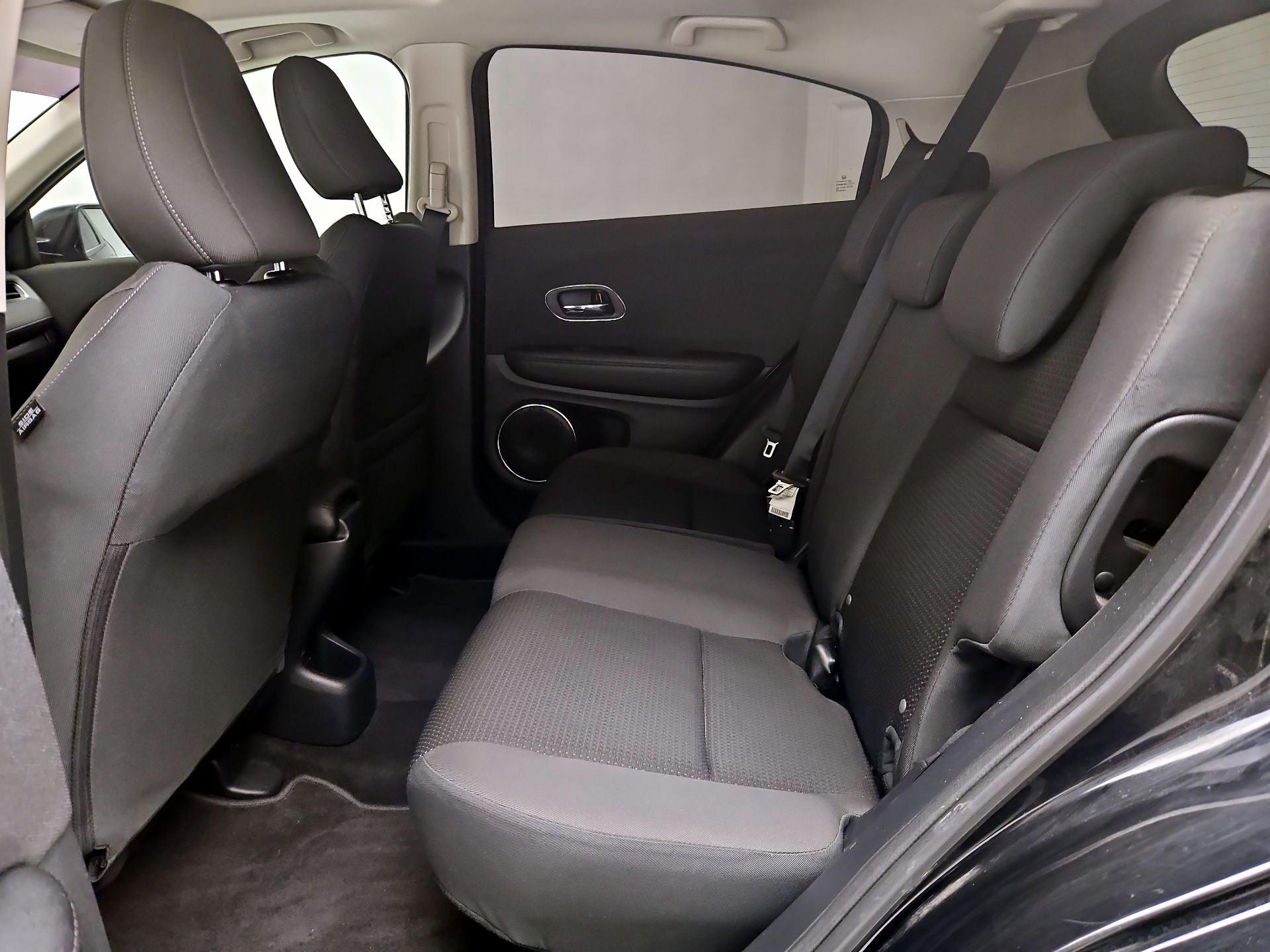Thumbnail: 2020 Honda HR-V - 17