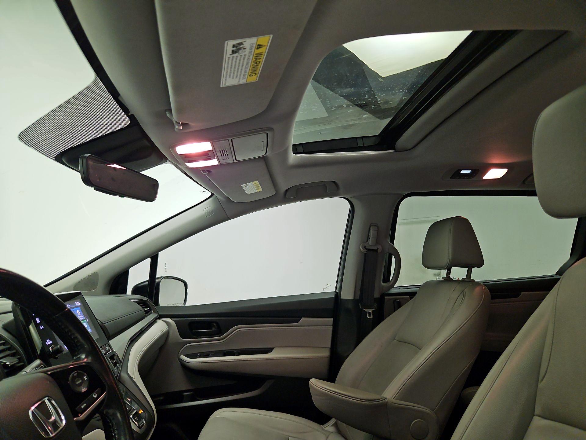 Thumbnail: 2019 Honda Odyssey - 19