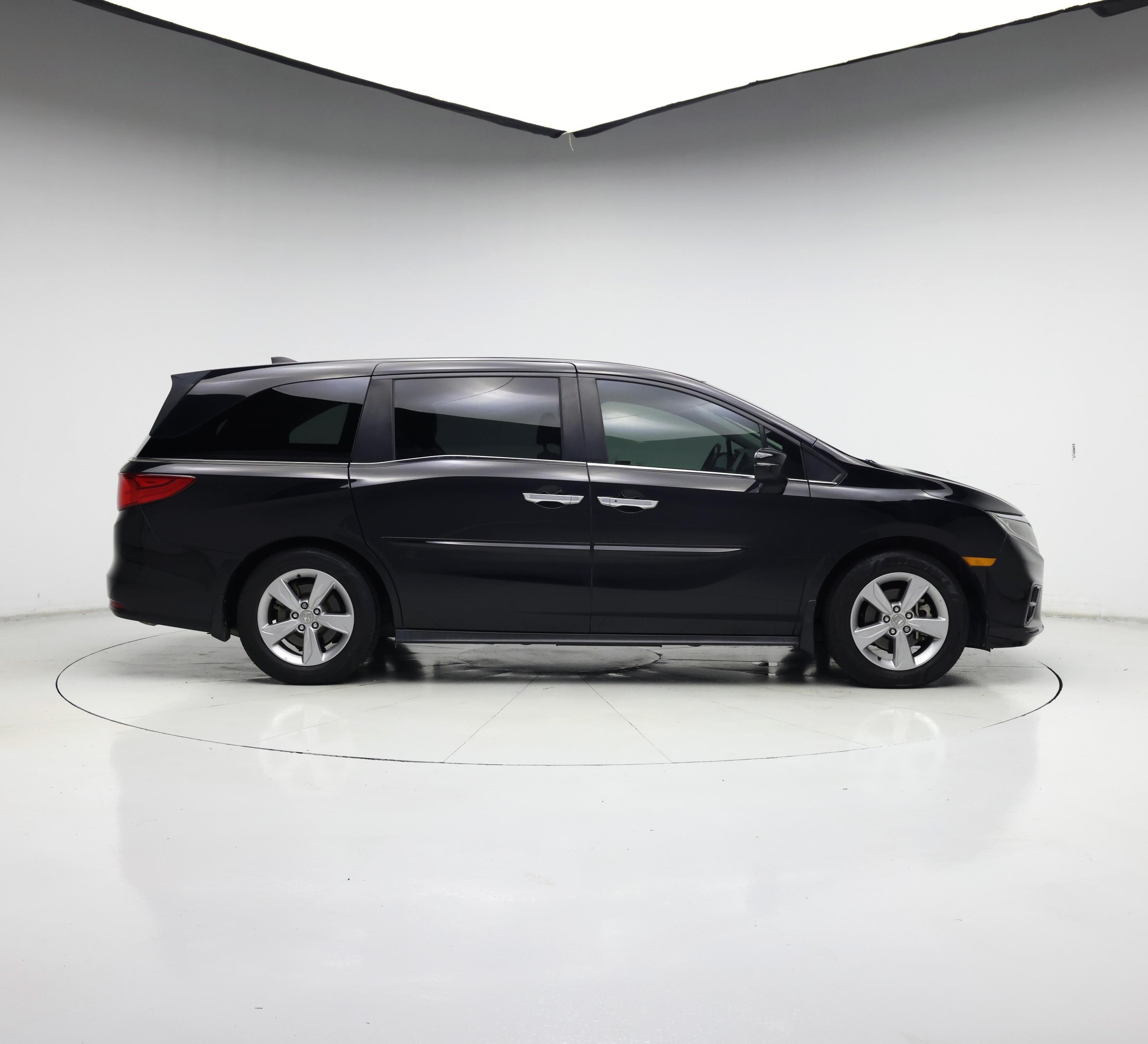Thumbnail: 2019 Honda Odyssey - 7