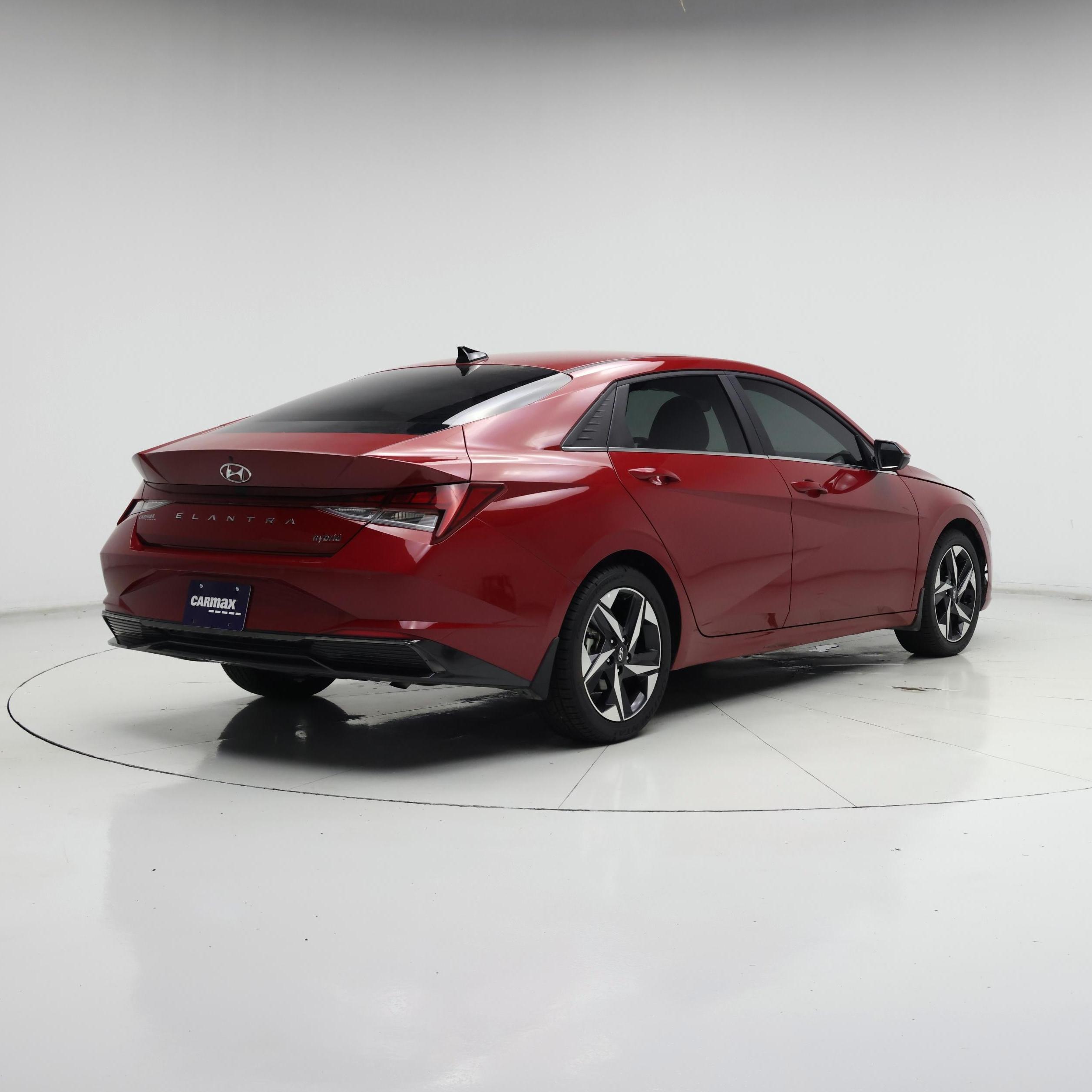 Thumbnail: 2023 Hyundai Elantra - 8