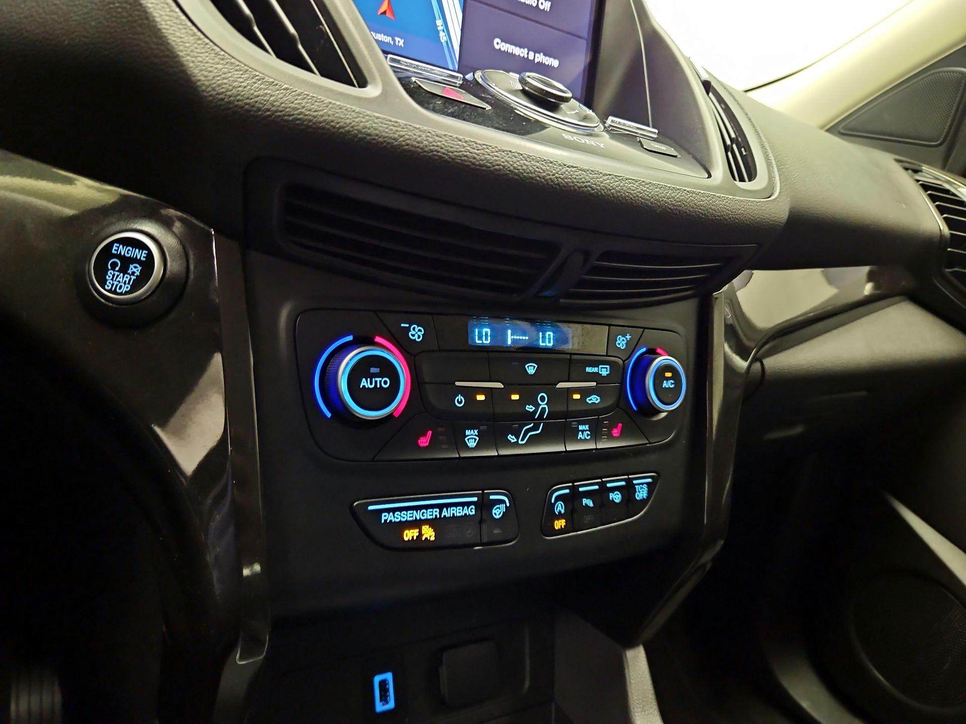 Thumbnail: 2018 Ford Escape - 15