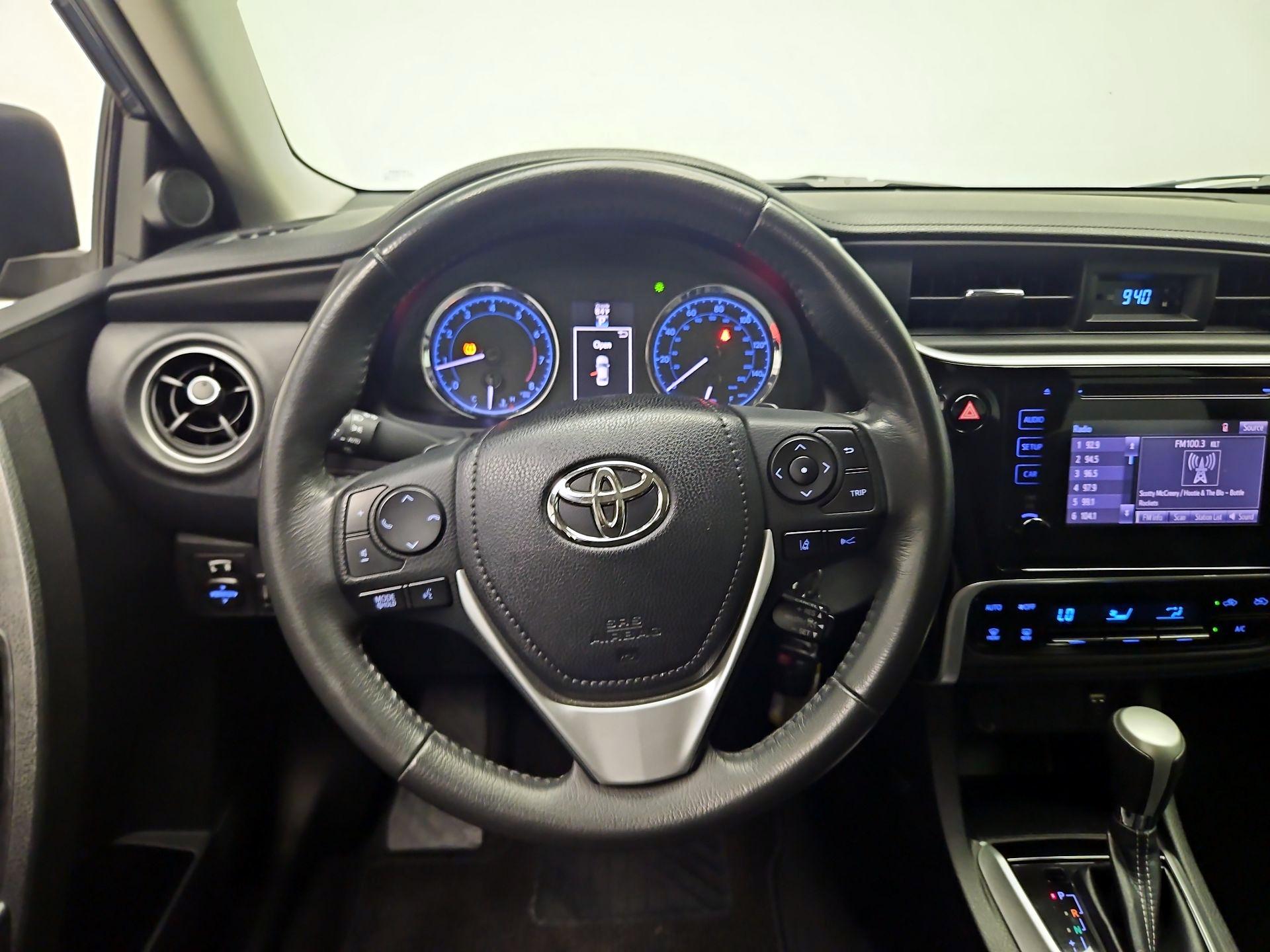 Thumbnail: 2018 Toyota Corolla - 10