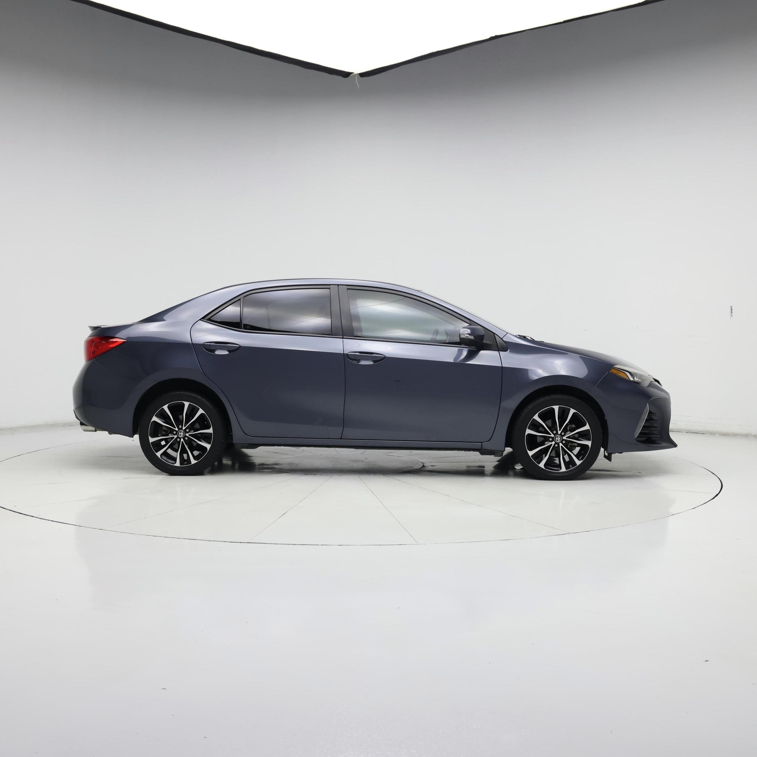 Thumbnail: 2018 Toyota Corolla - 7