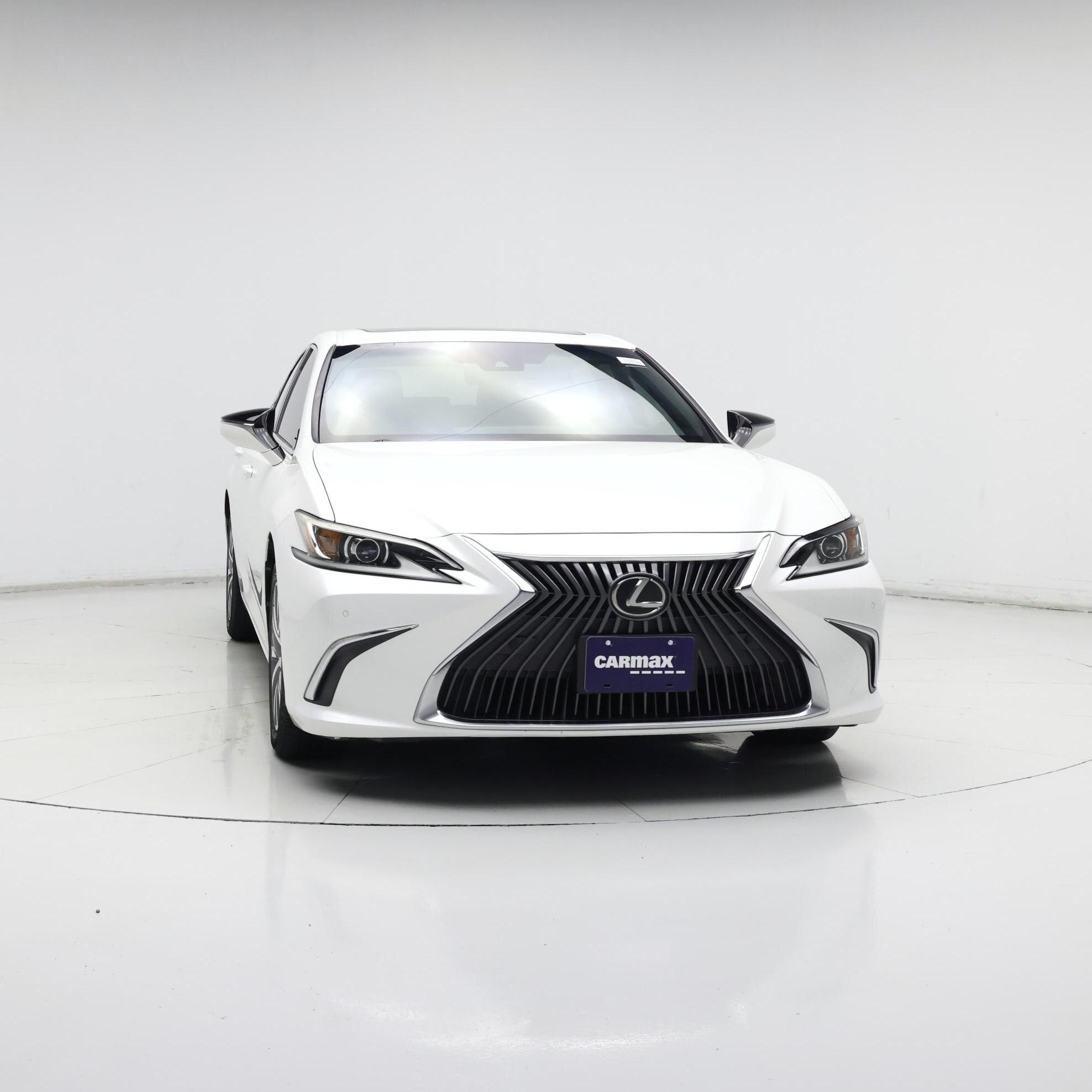 Thumbnail: 2019 Lexus ES - 3