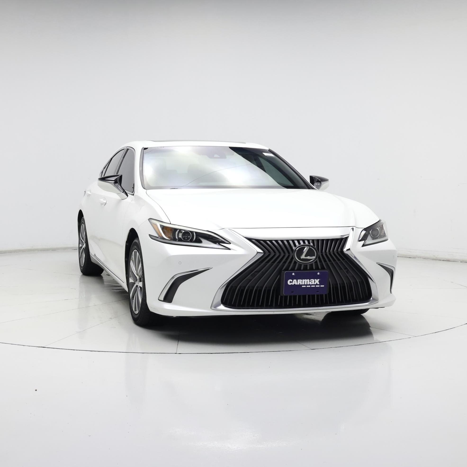 Thumbnail: 2019 Lexus ES - 4