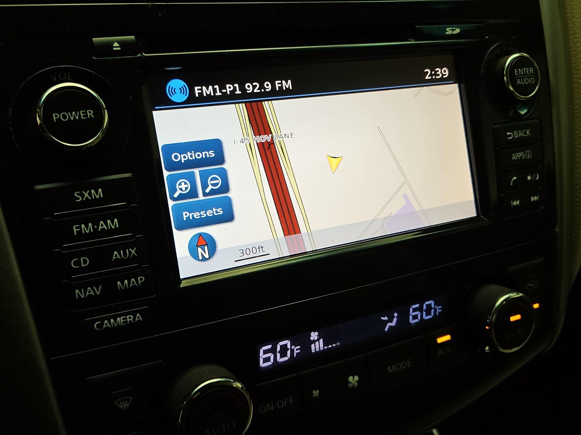 Thumbnail: 2015 Nissan Altima - 14