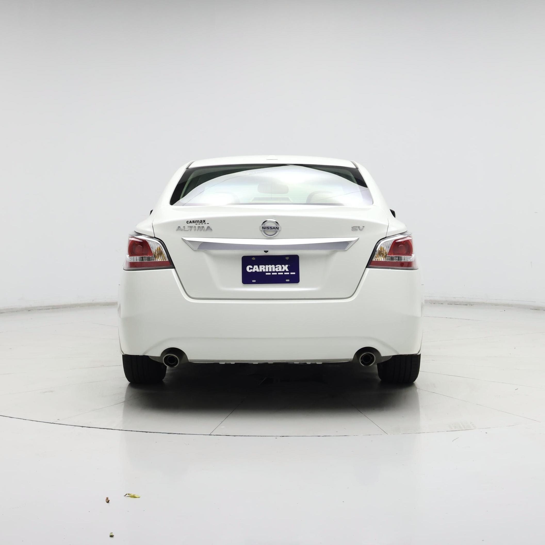 Thumbnail: 2015 Nissan Altima - 6