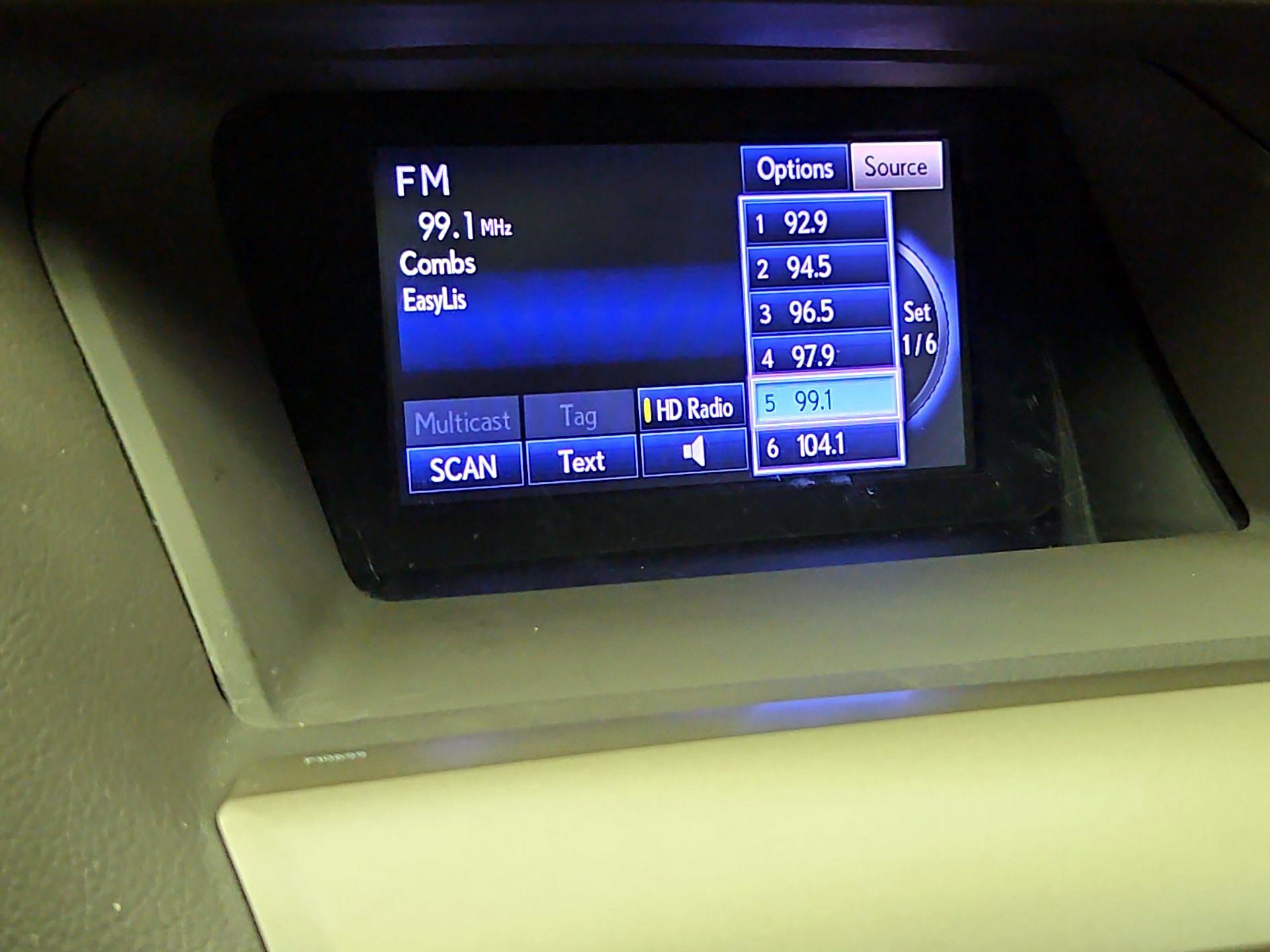 Thumbnail: 2014 Lexus RX - 15