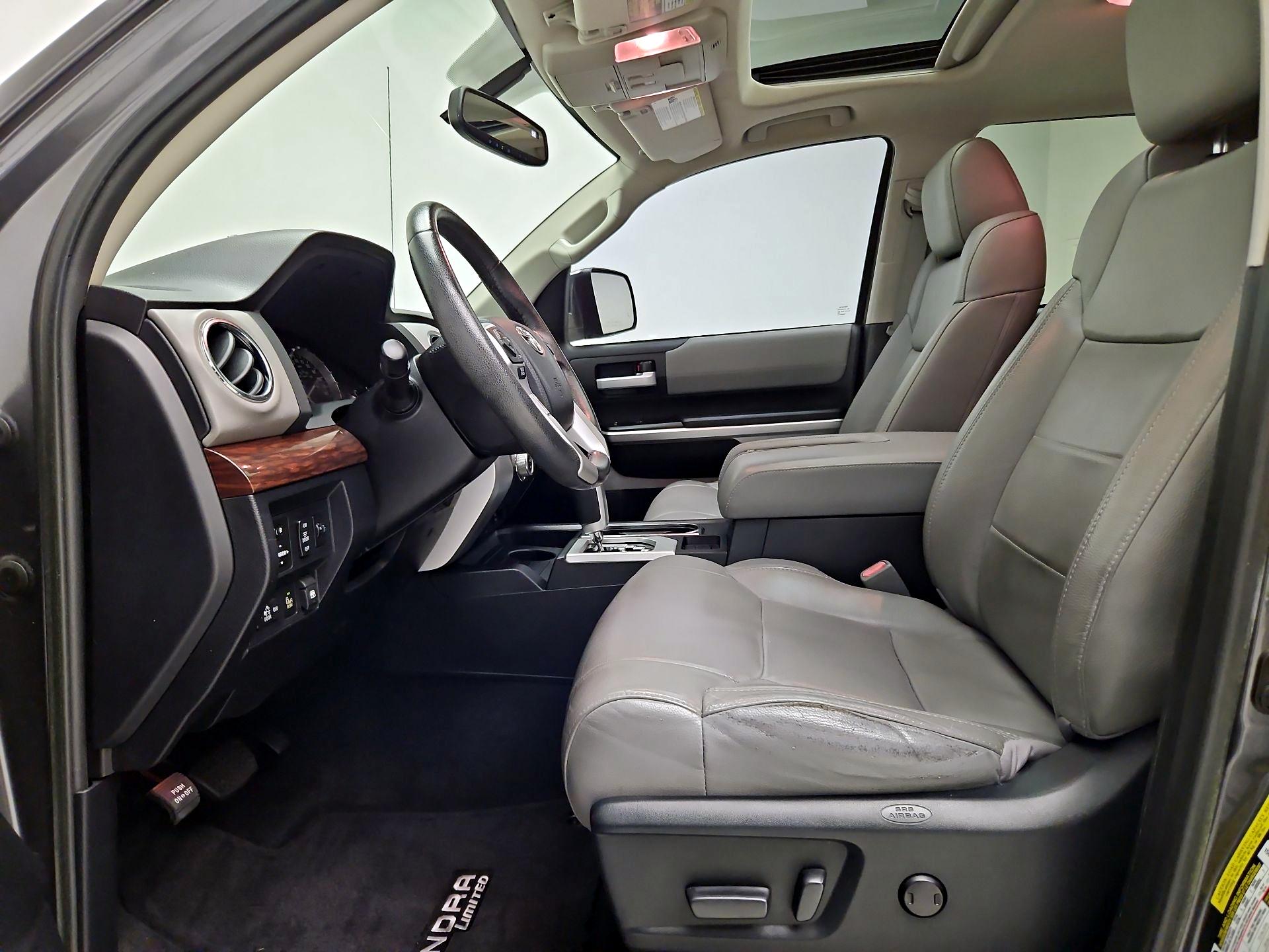 Thumbnail: 2016 Toyota Tundra - 11