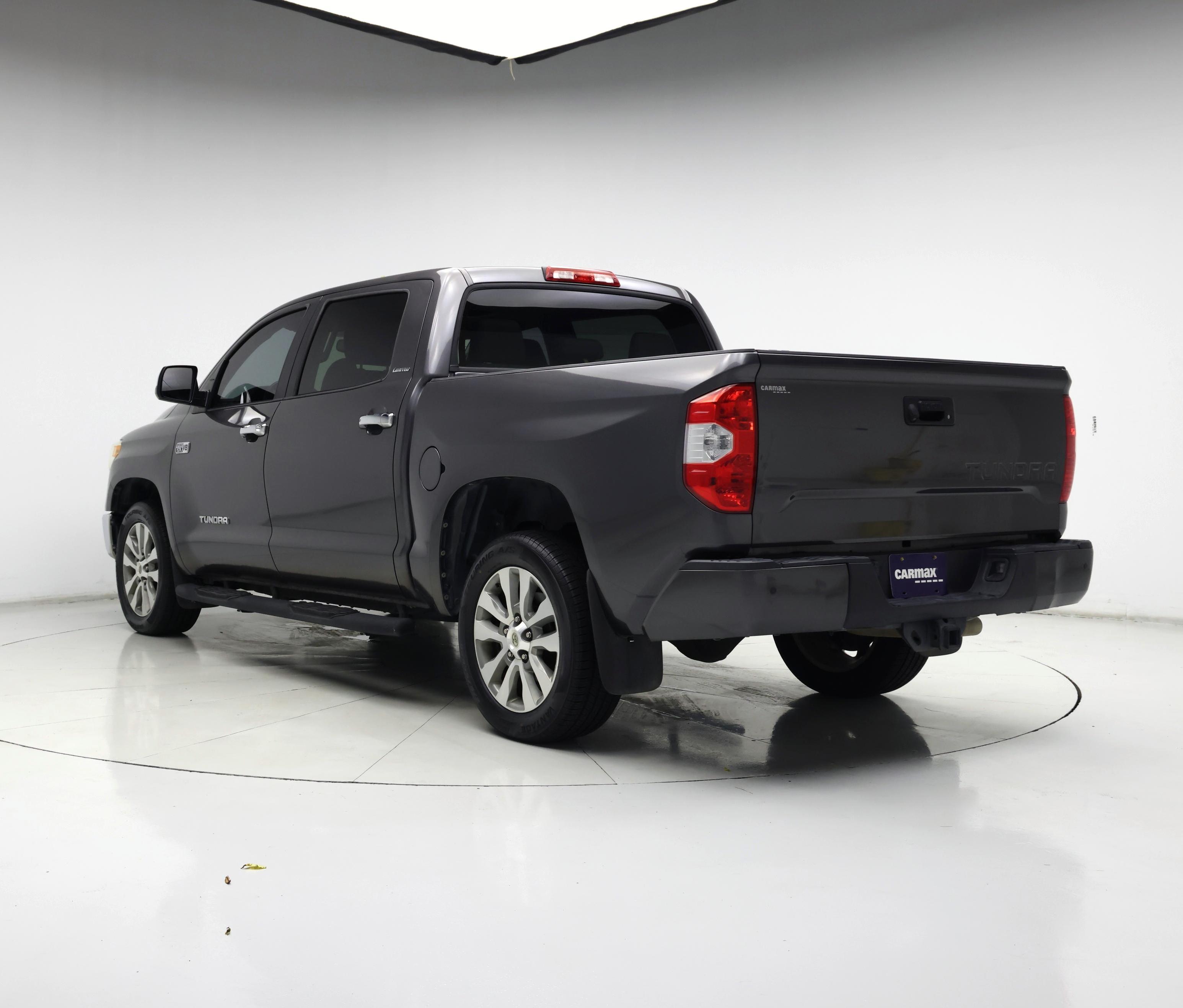 Thumbnail: 2016 Toyota Tundra - 2