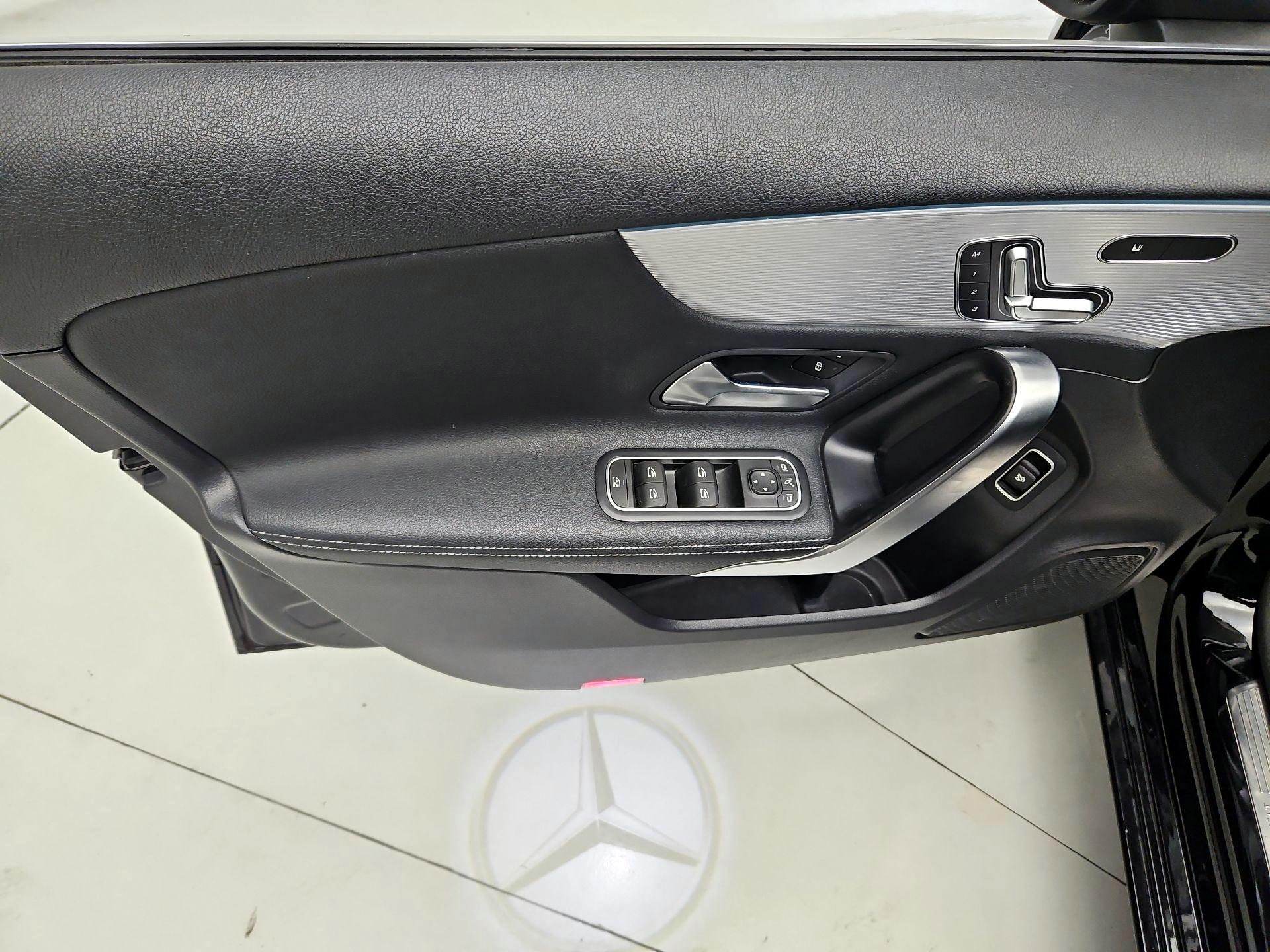 Thumbnail: 2020 Mercedes-Benz A-Class - 12