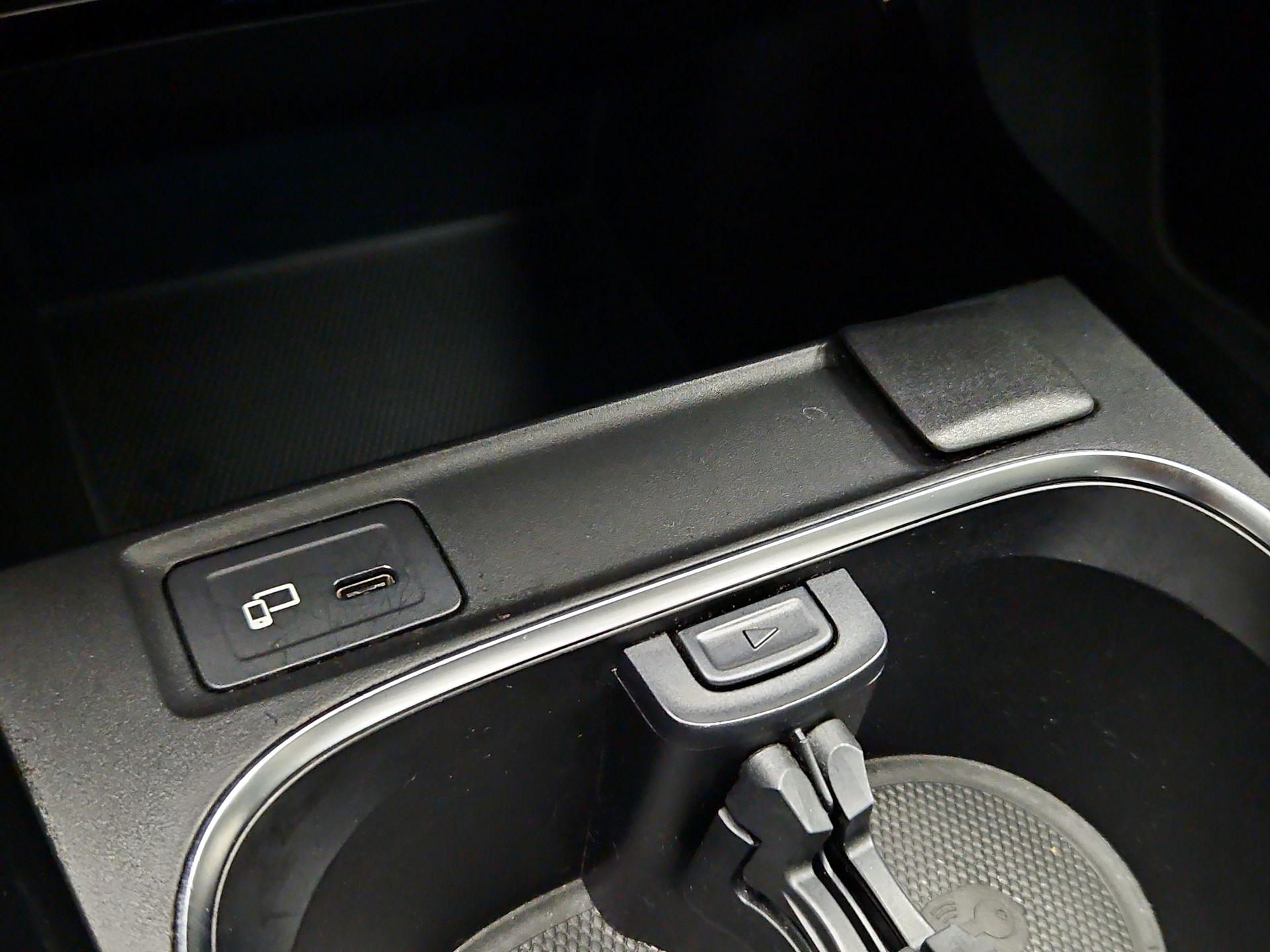 Thumbnail: 2020 Mercedes-Benz A-Class - 18