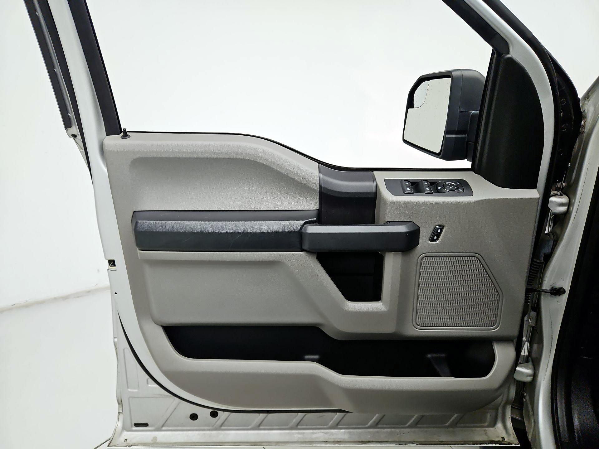 Thumbnail: 2018 Ford F-150 - 12