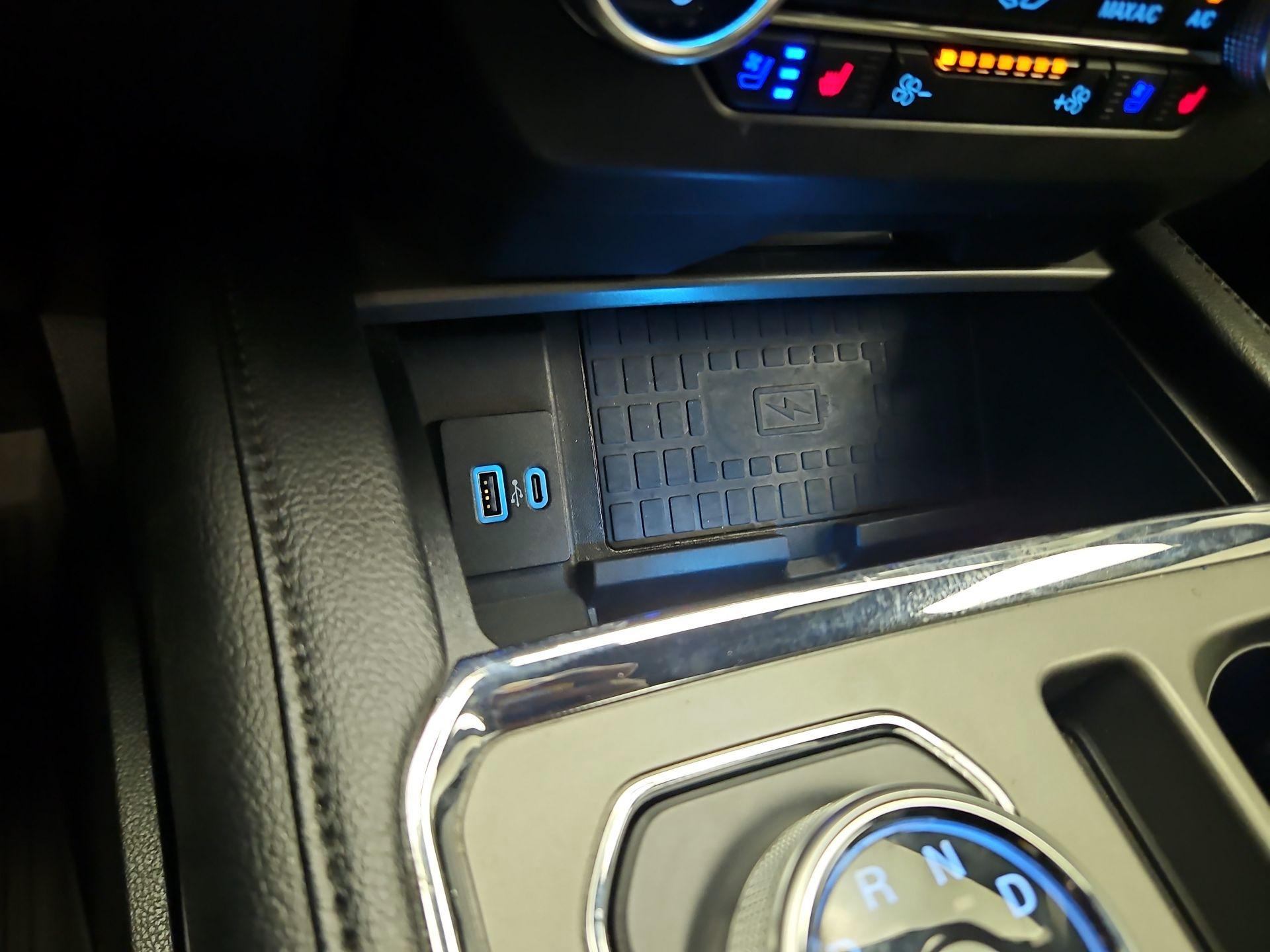 Thumbnail: 2020 Ford Expedition - 19